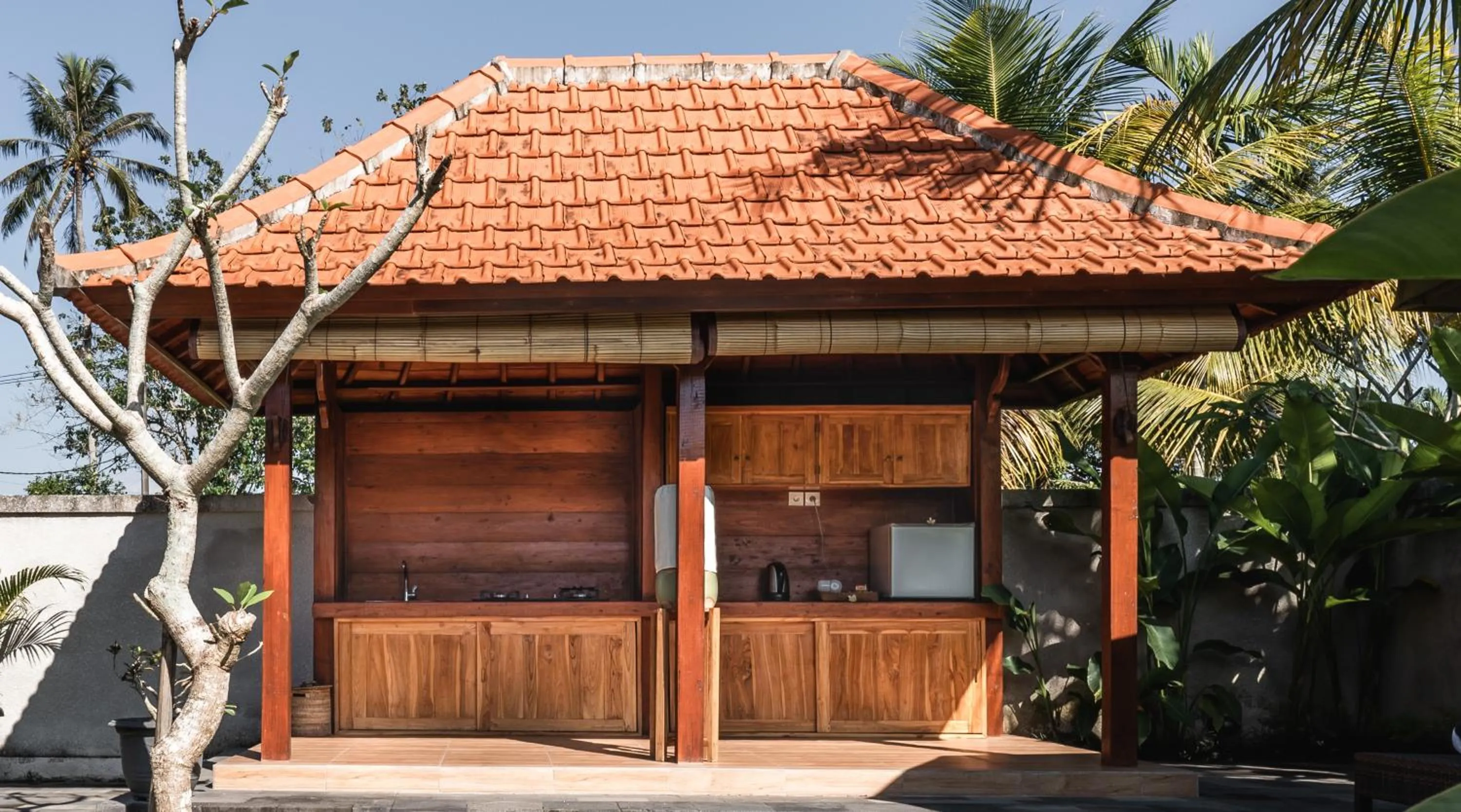 kitchen in Meng Bengil Villa