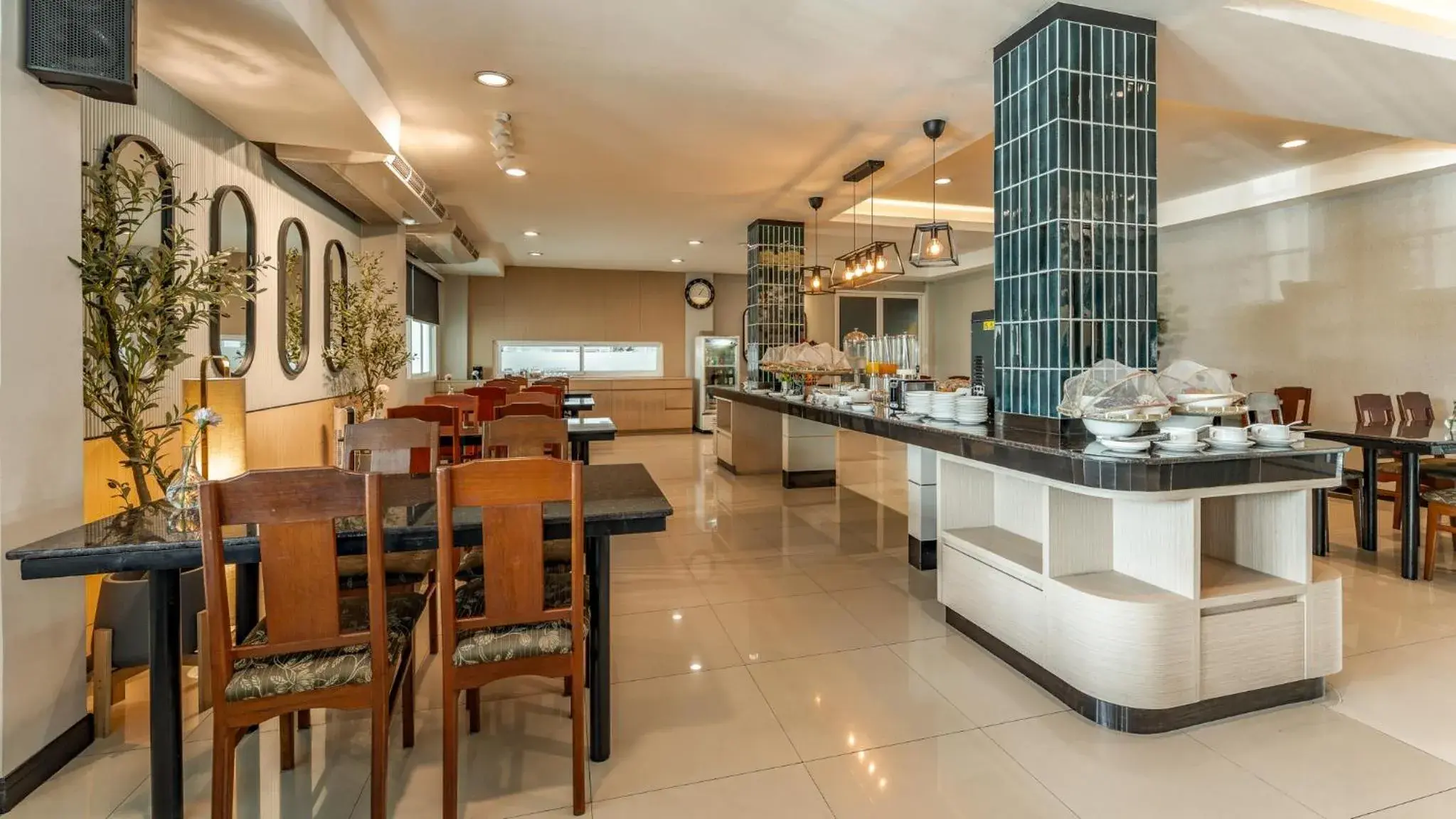 Restaurant/places to eat in Golden Jade Suvarnabhumi Restaurant/places to eat in Golden Jade Suvarnabhumi