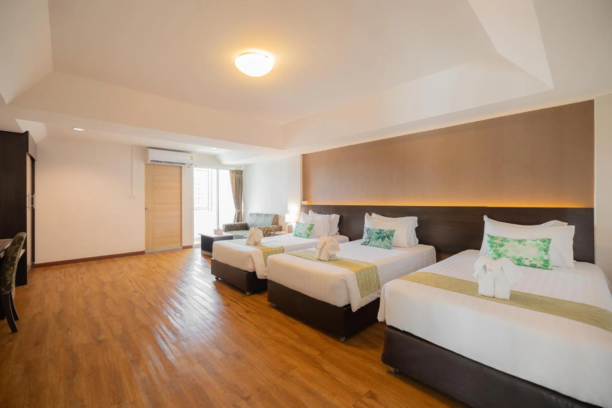 Bed in Golden Jade Suvarnabhumi