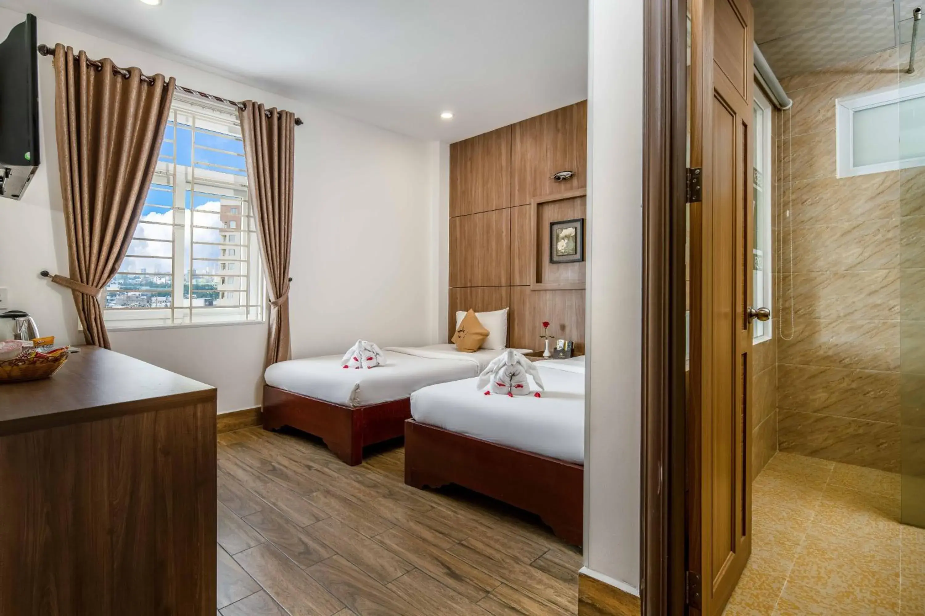 Twin Room in Valencia Da Nang Beach Hotel Twin Room in Valencia Da Nang Beach Hotel