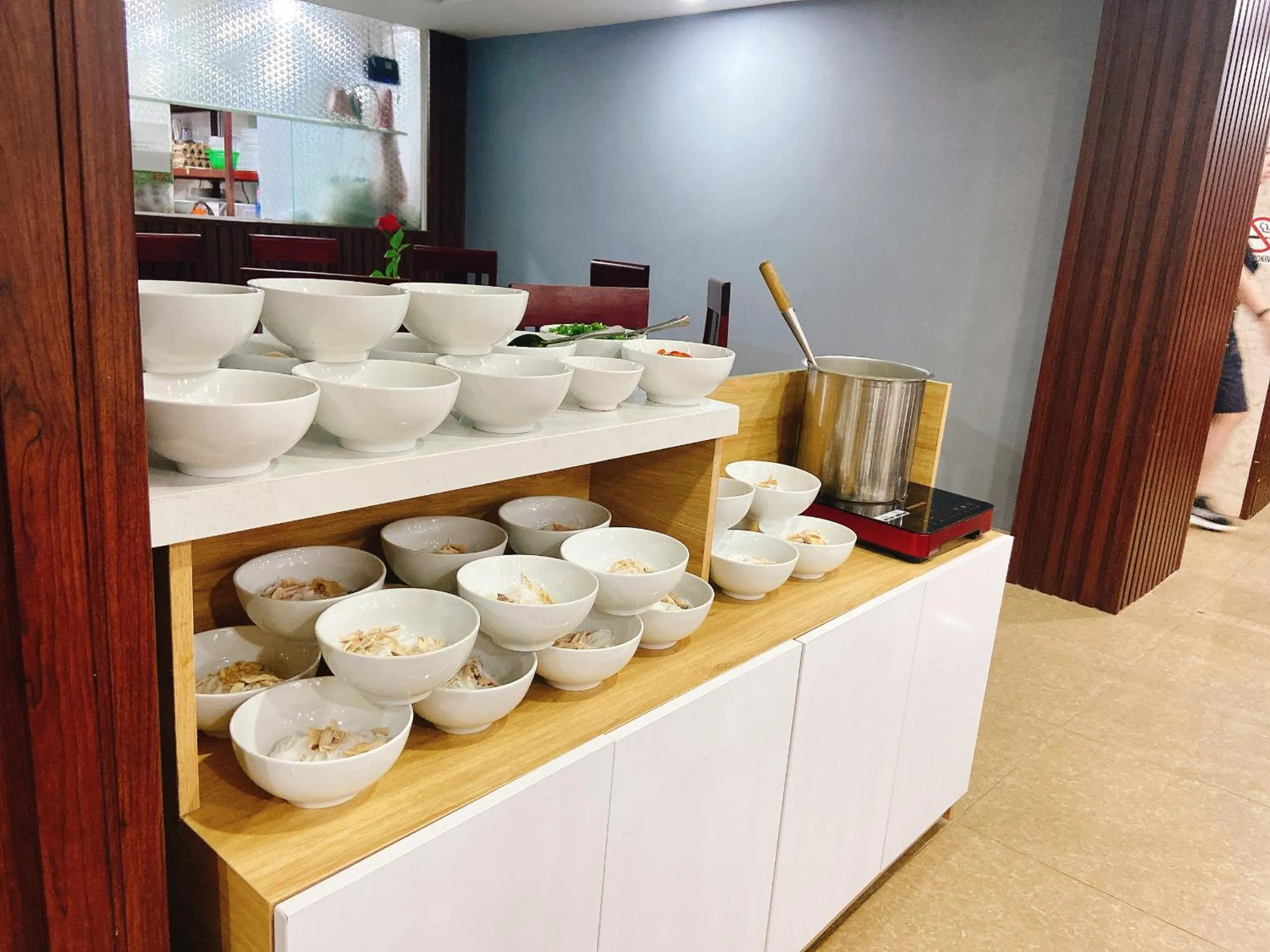 Kitchen or kitchenette in Valencia Da Nang Beach Hotel