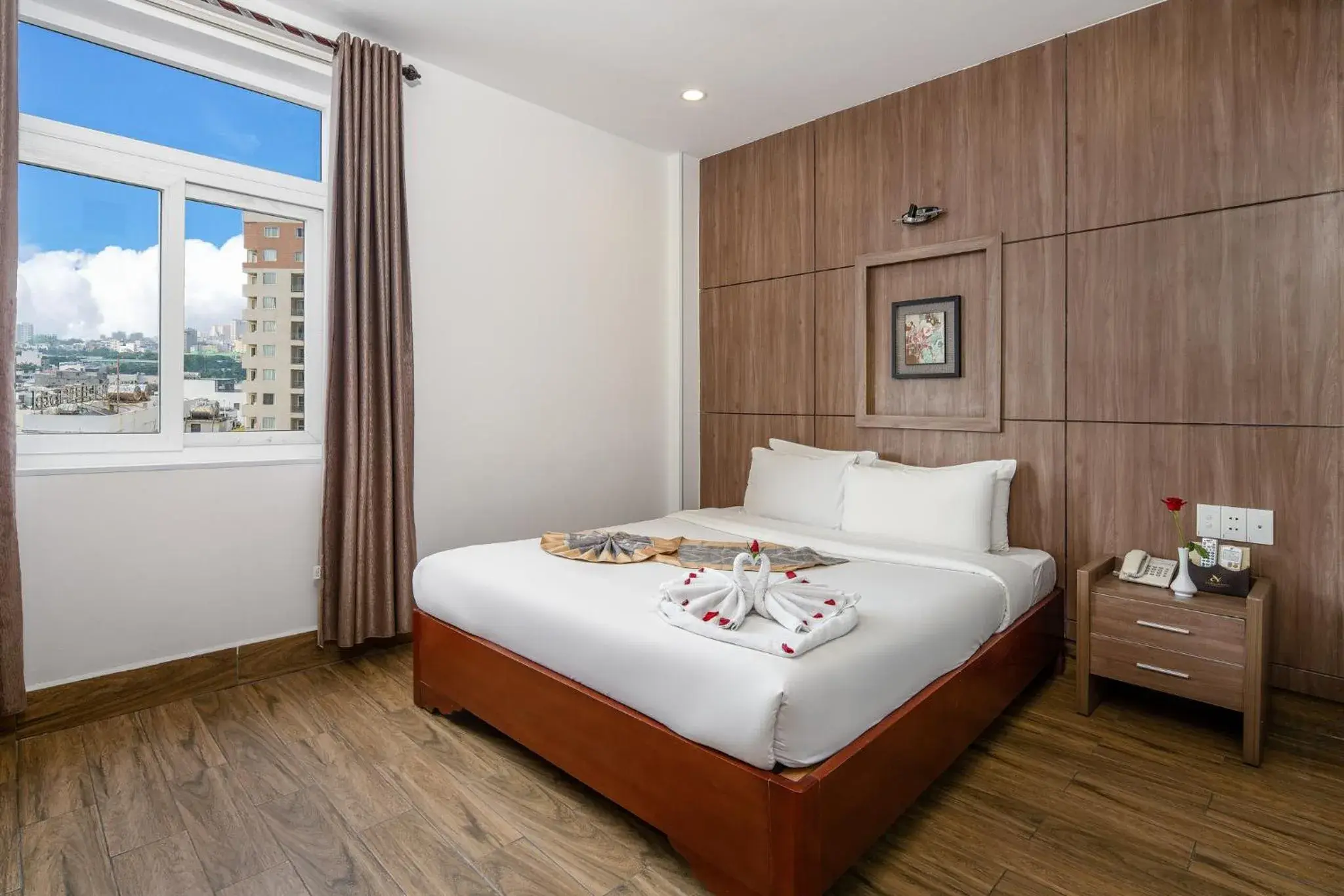 Superior Double Room in Valencia Da Nang Beach Hotel Superior Double Room in Valencia Da Nang Beach Hotel