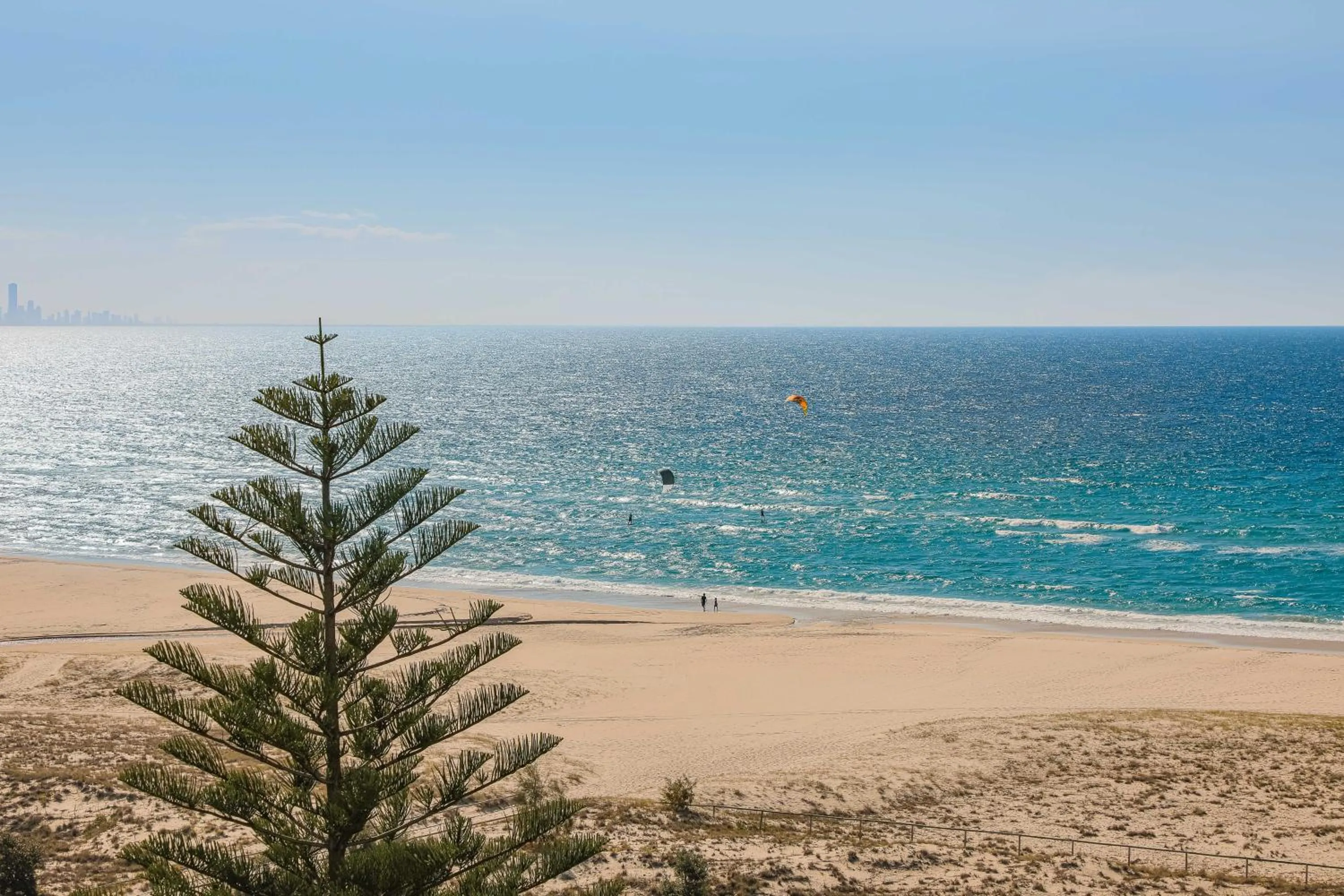 Natural landscape in Meridian Tower Kirra Beach