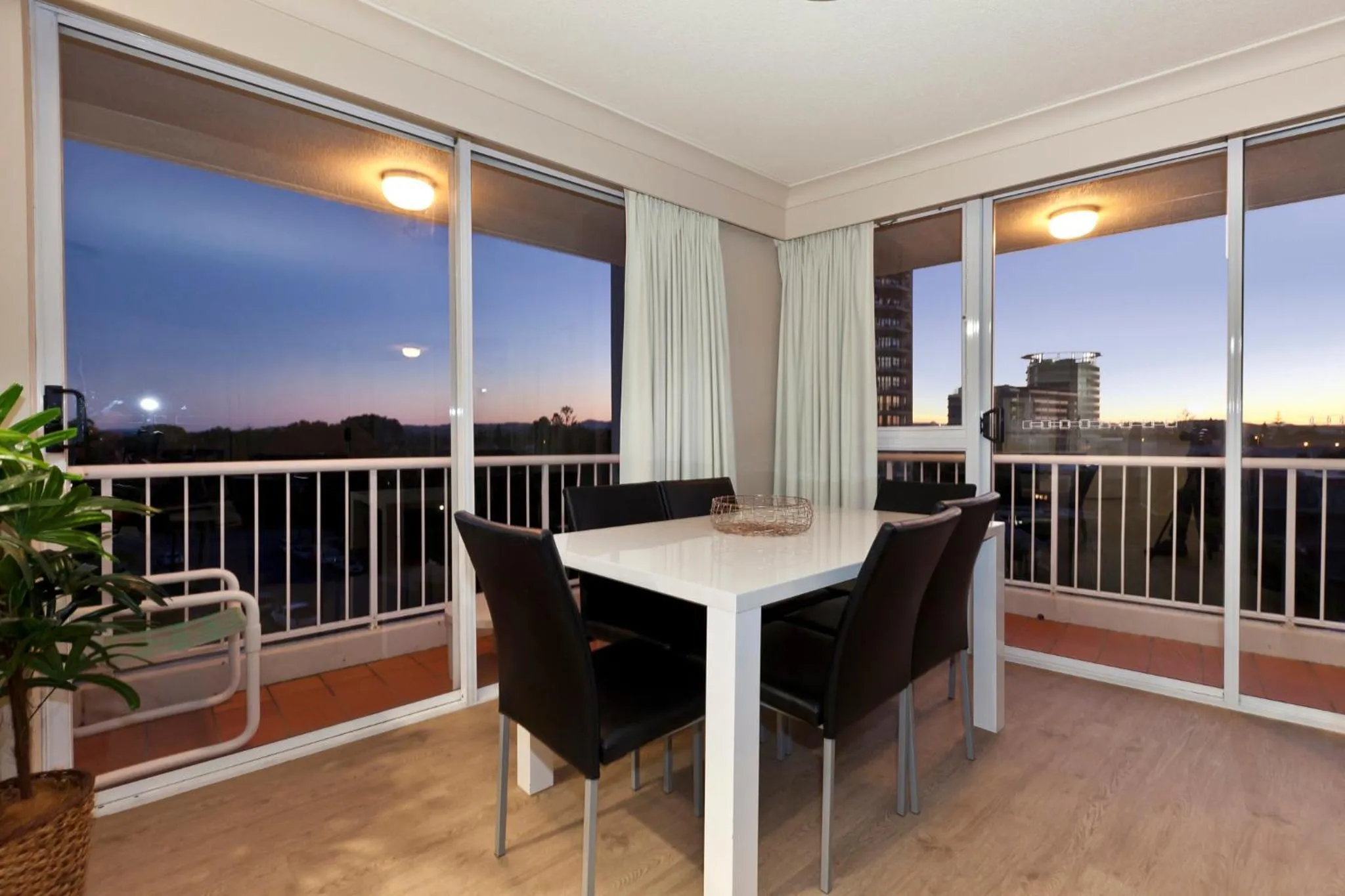 Dining area in Meridian Tower Kirra Beach