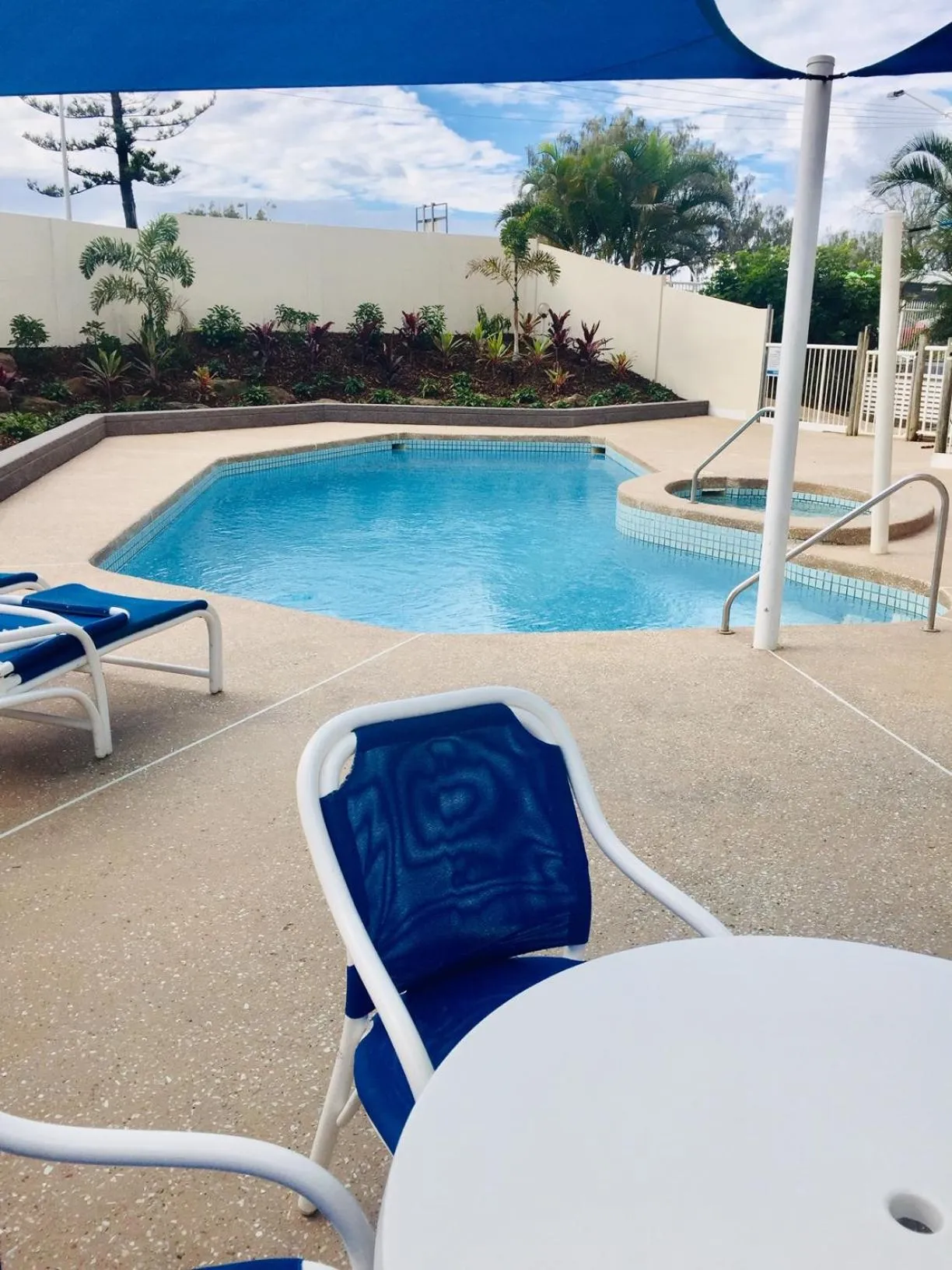 Activities in Meridian Tower Kirra Beach