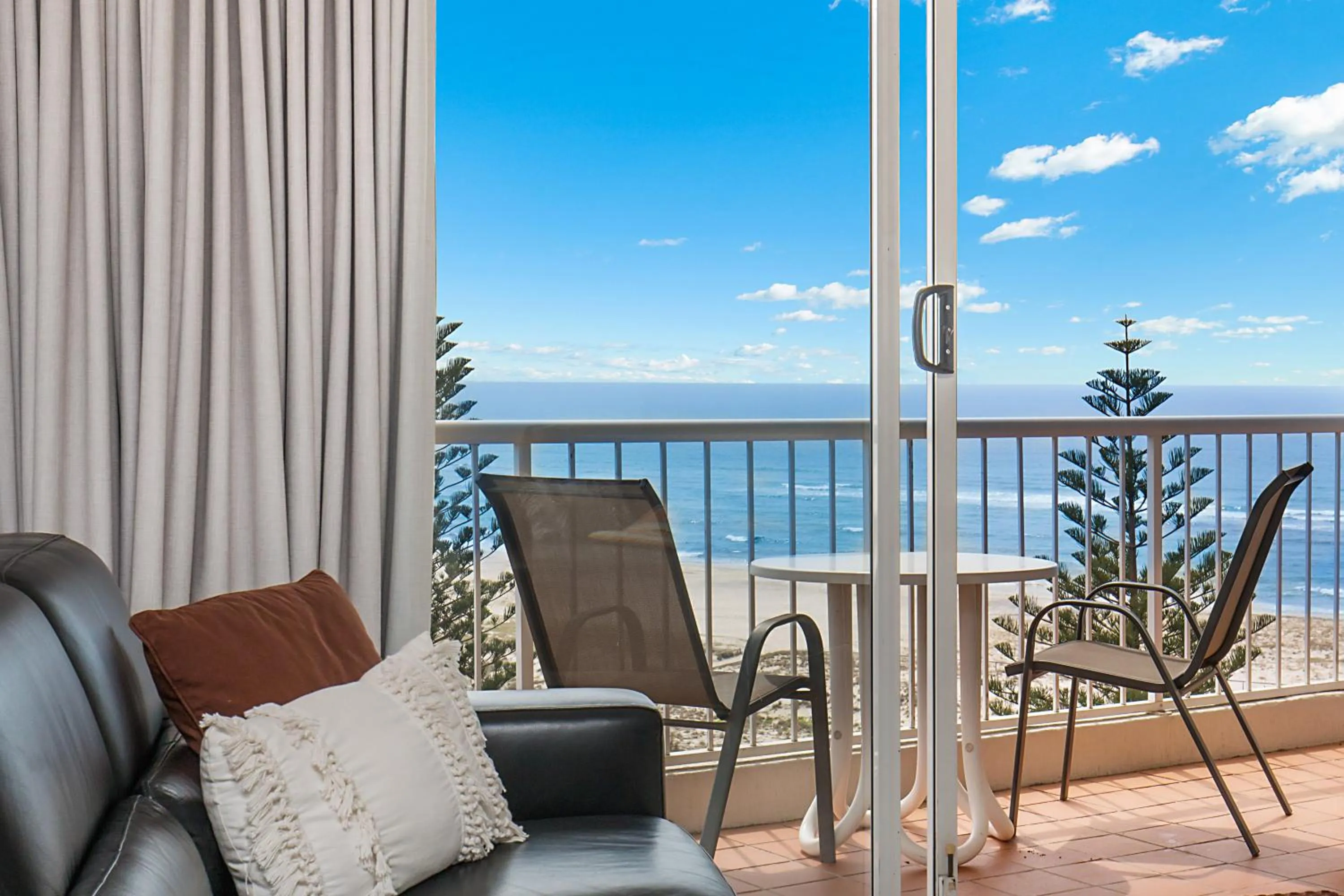 Balcony/Terrace in Meridian Tower Kirra Beach