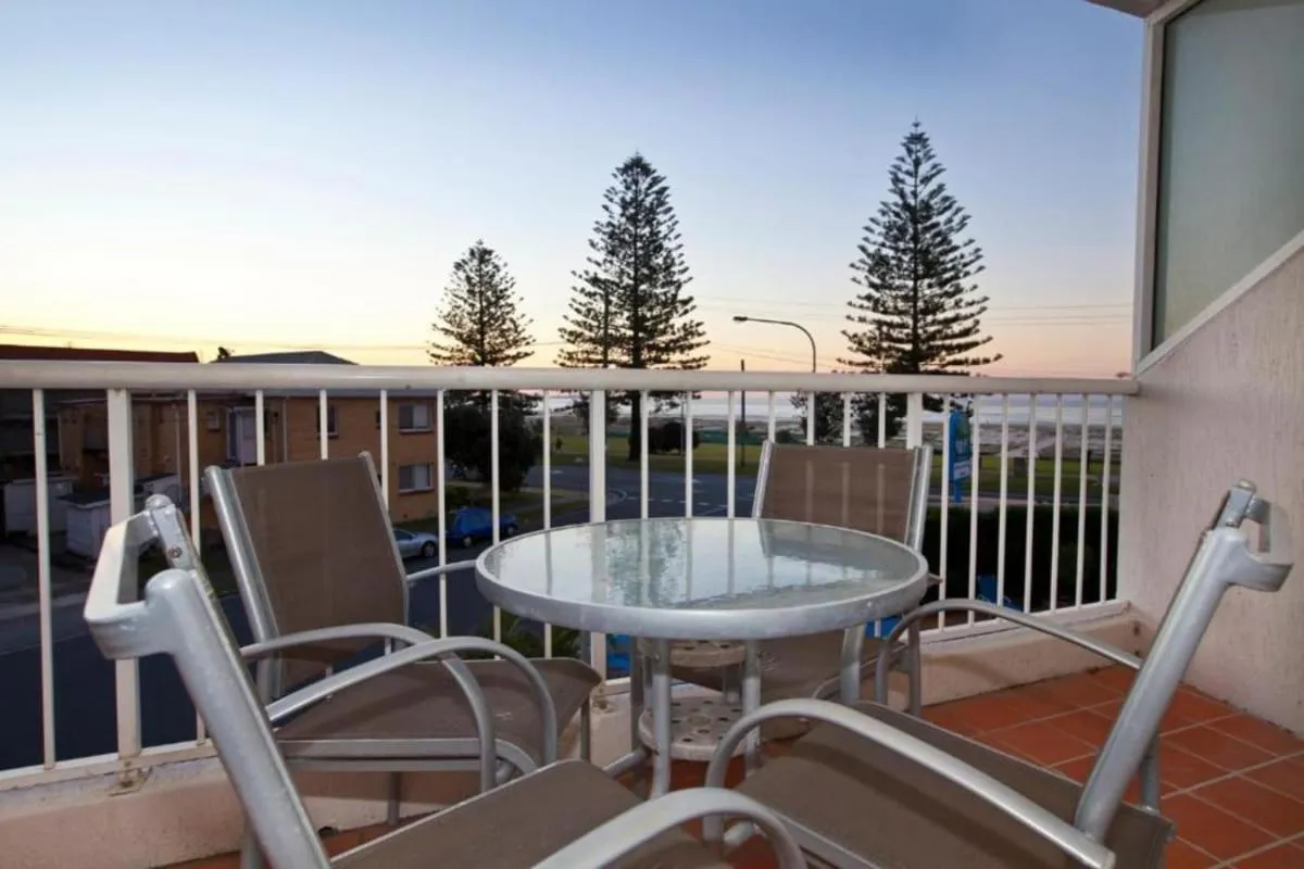 Balcony/Terrace in Meridian Tower Kirra Beach