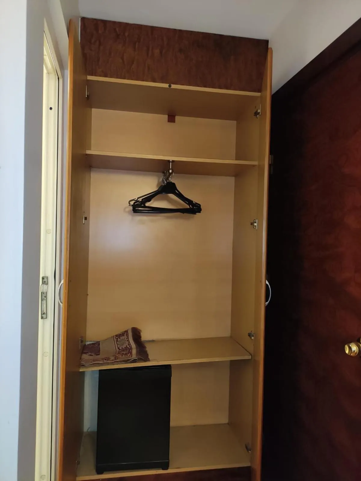 wardrobe in Hotel Nayla