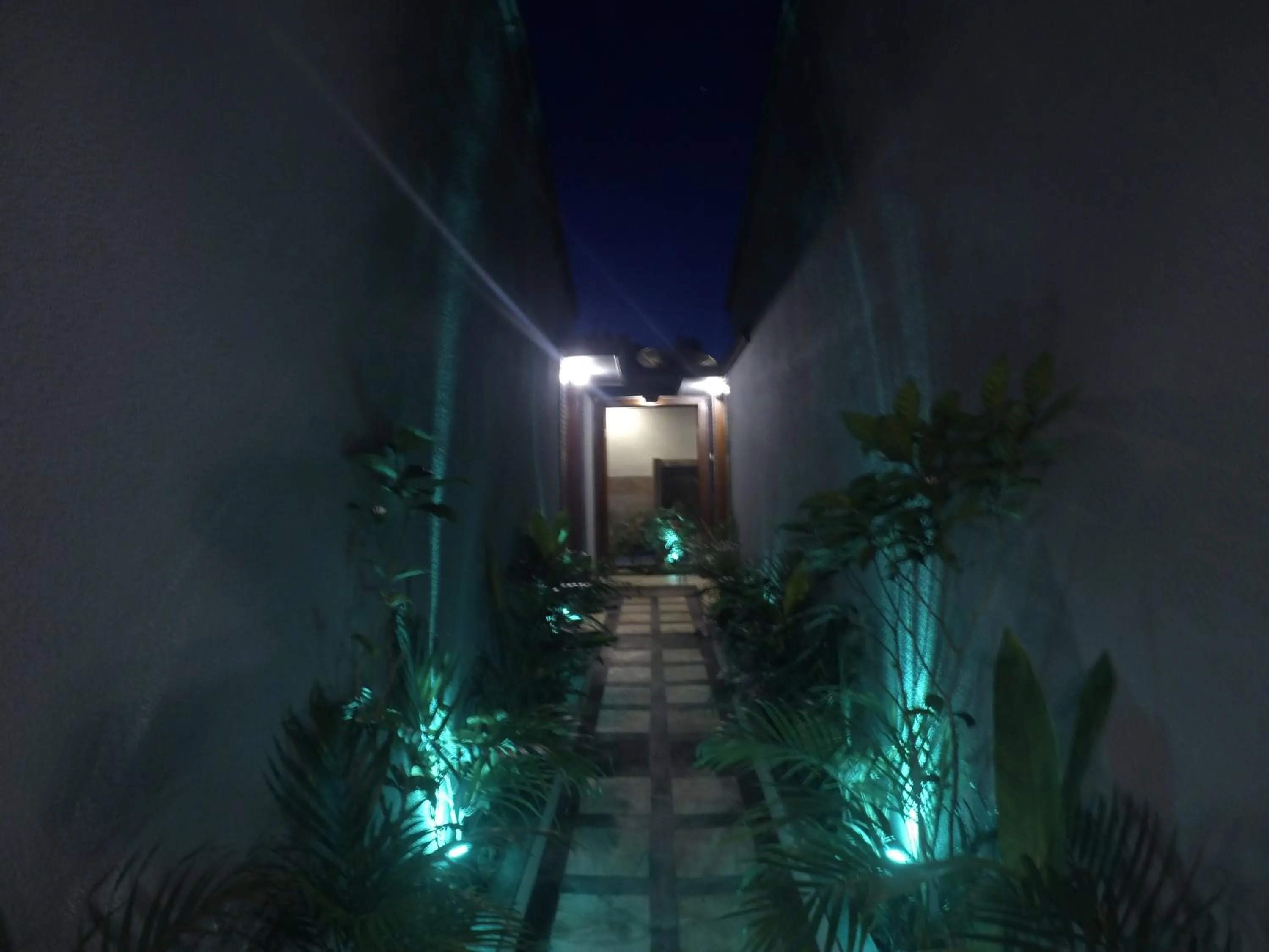 Facade/entrance in Villa Sahabat