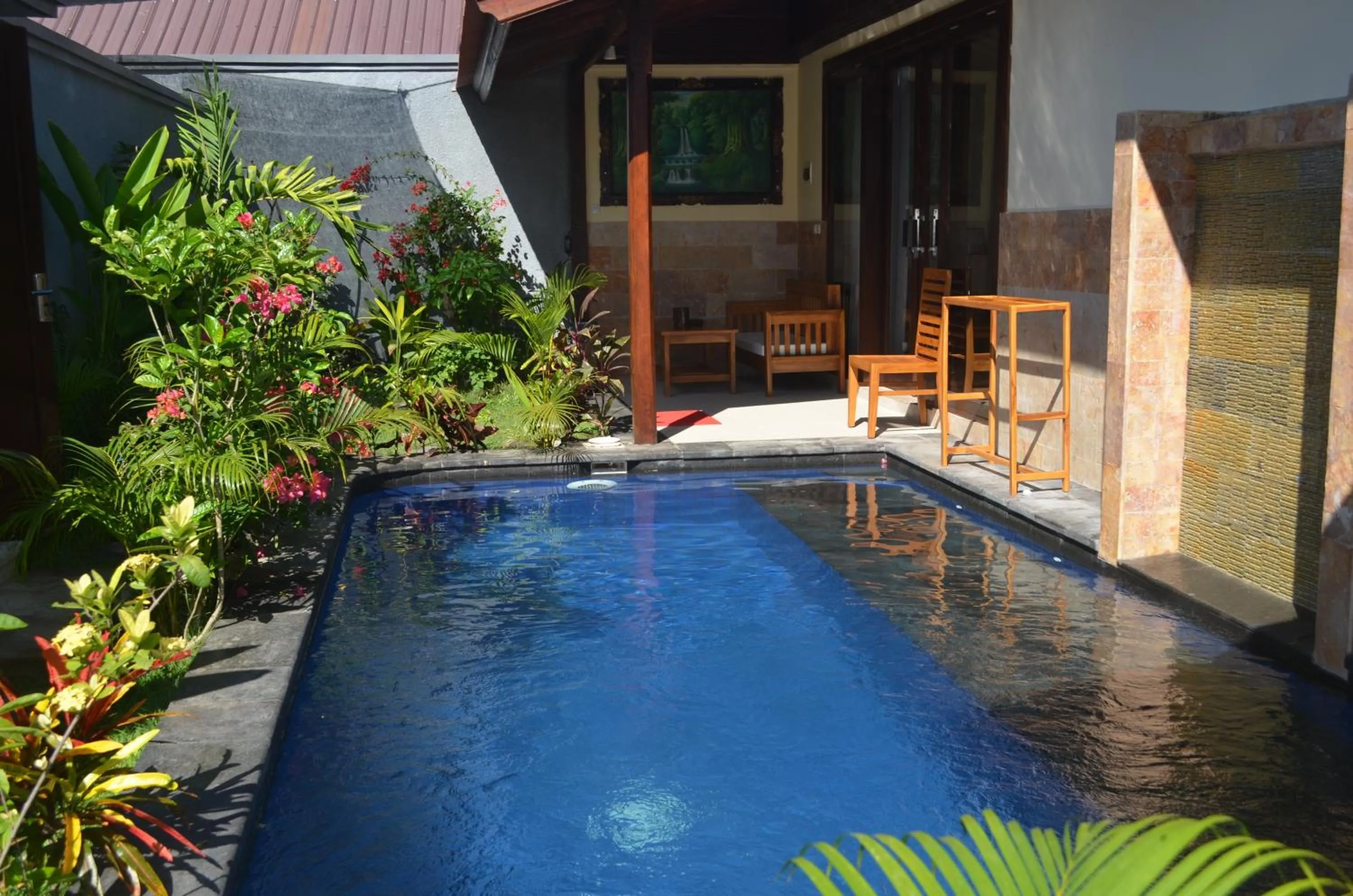 Swimming pool in Villa Sahabat