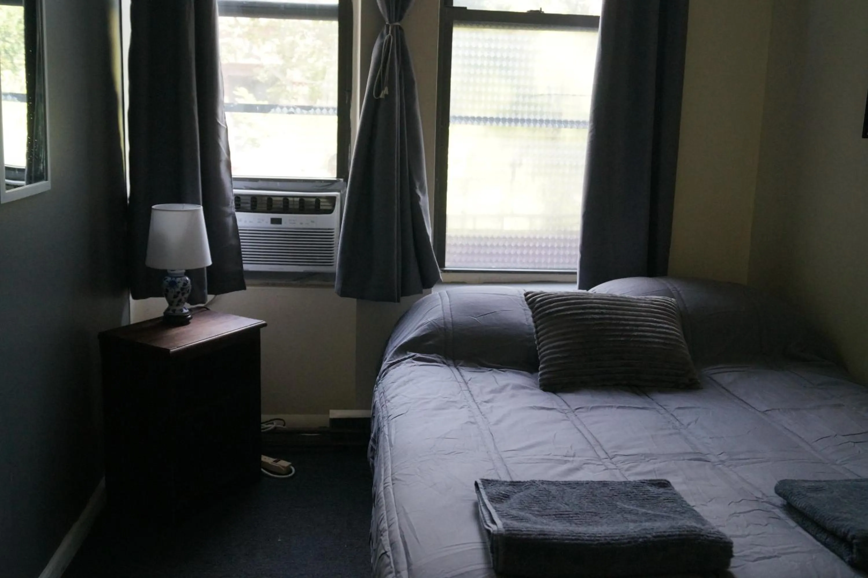 Bed in Macaw Guest House