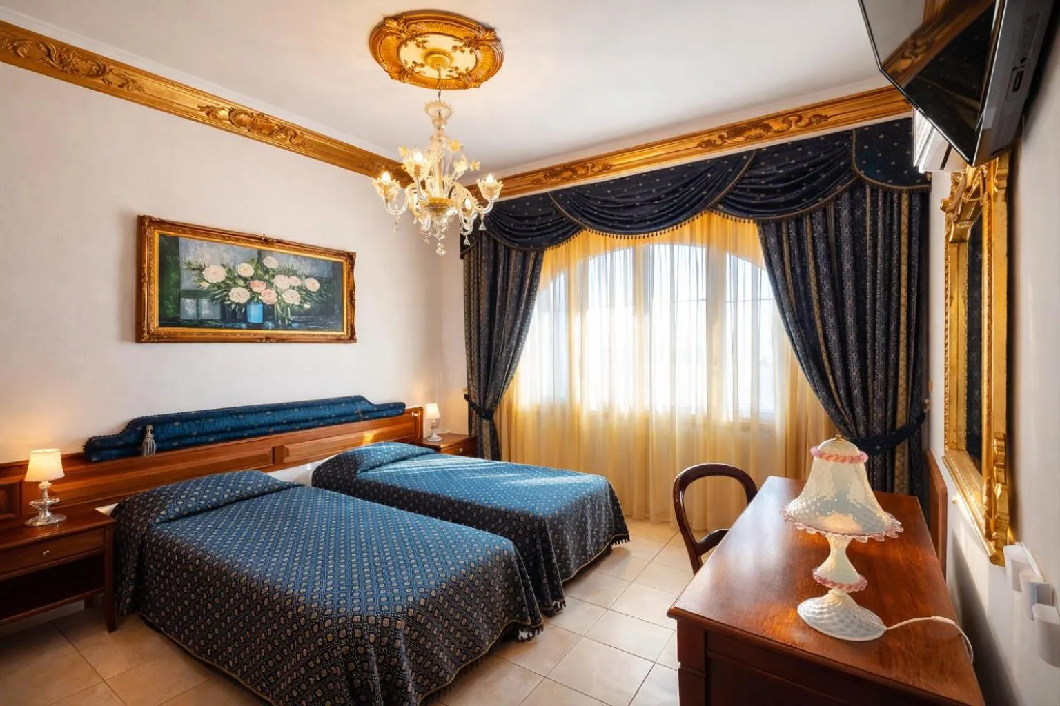 Bed in Euro Hotel Iglesias