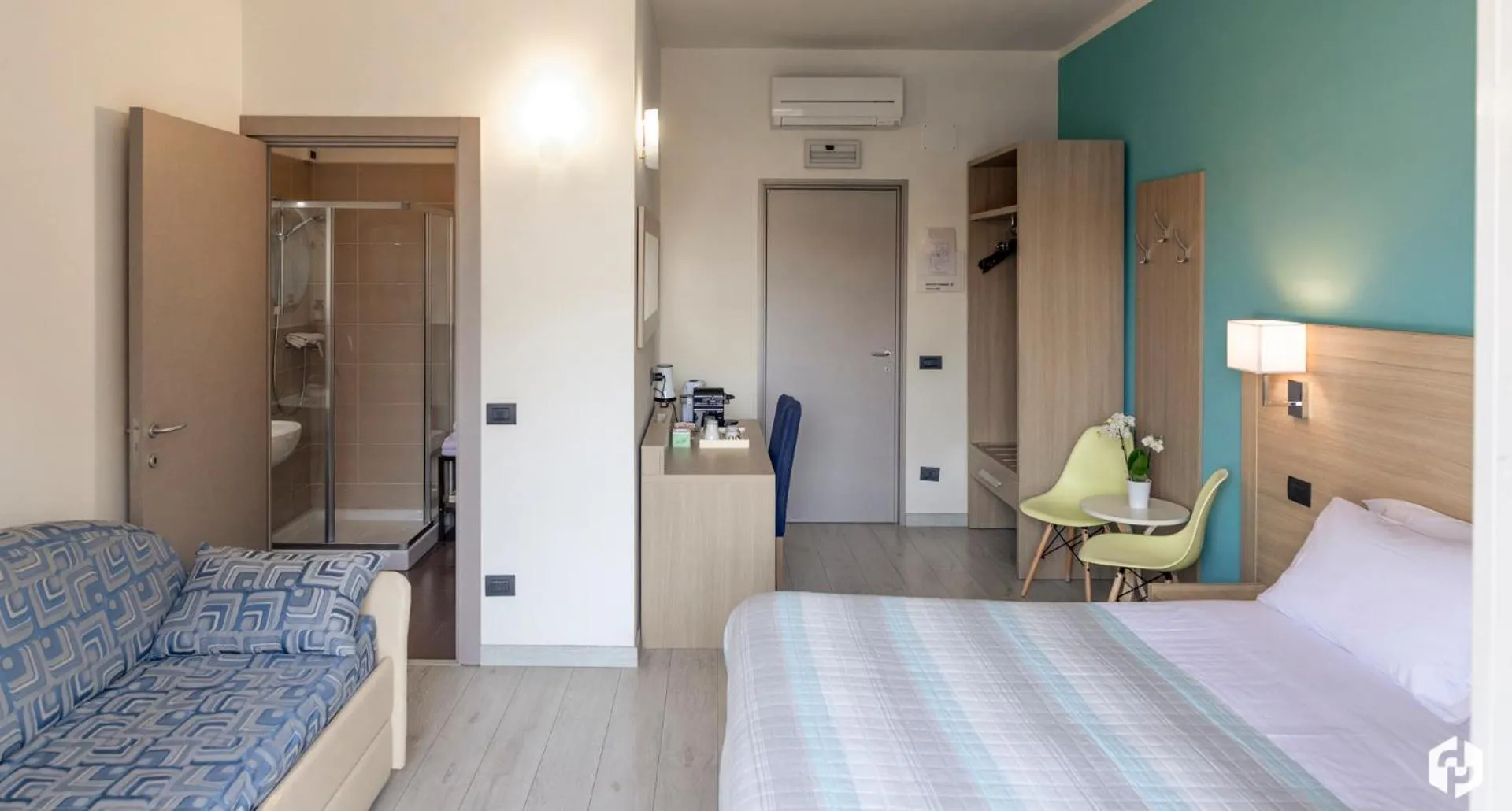 Bedroom, Bed in Daydreaming House