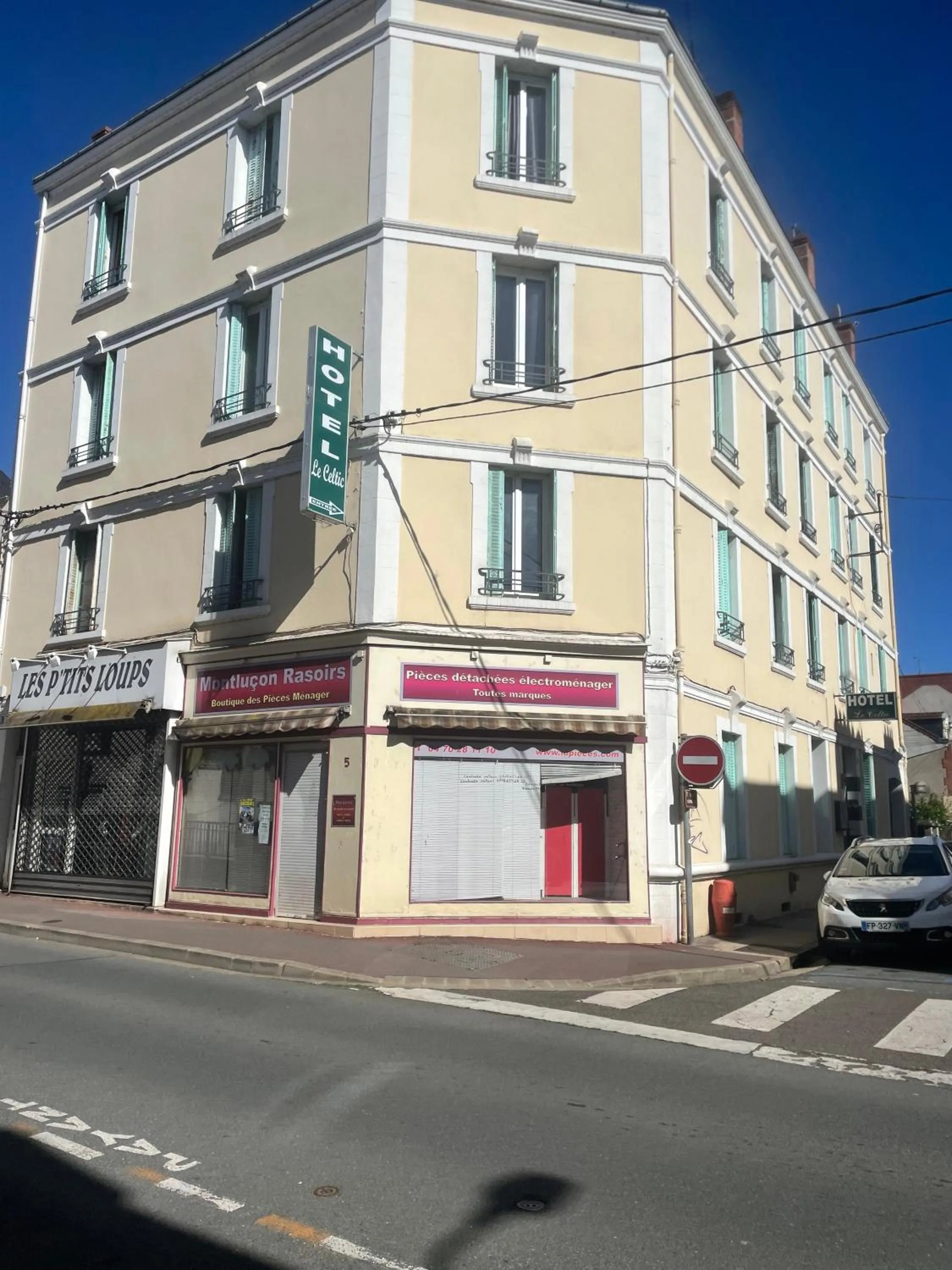 hôtel le Celtic Montluçon