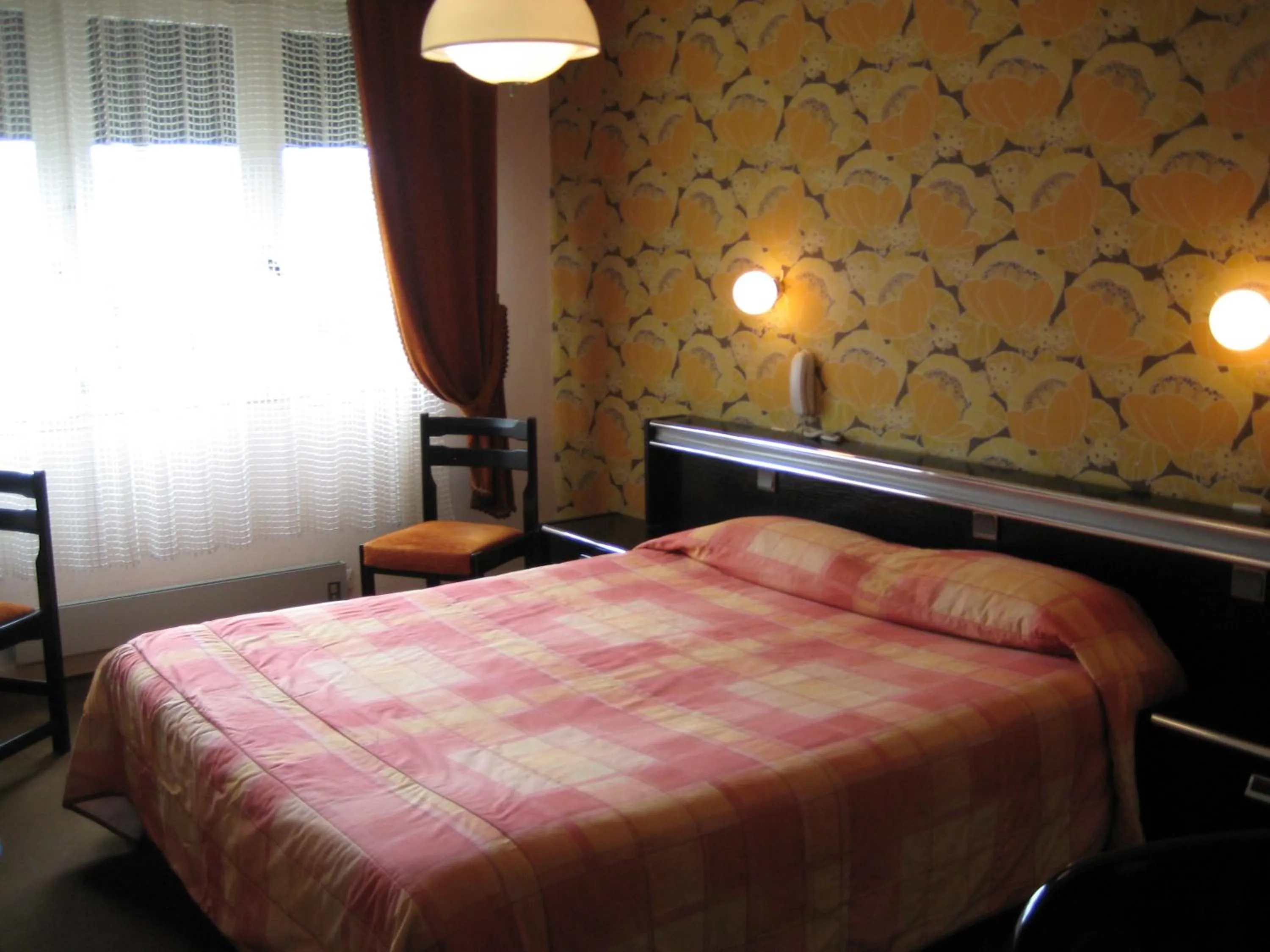 Bed in Hotel Bellevue de tradition familiale