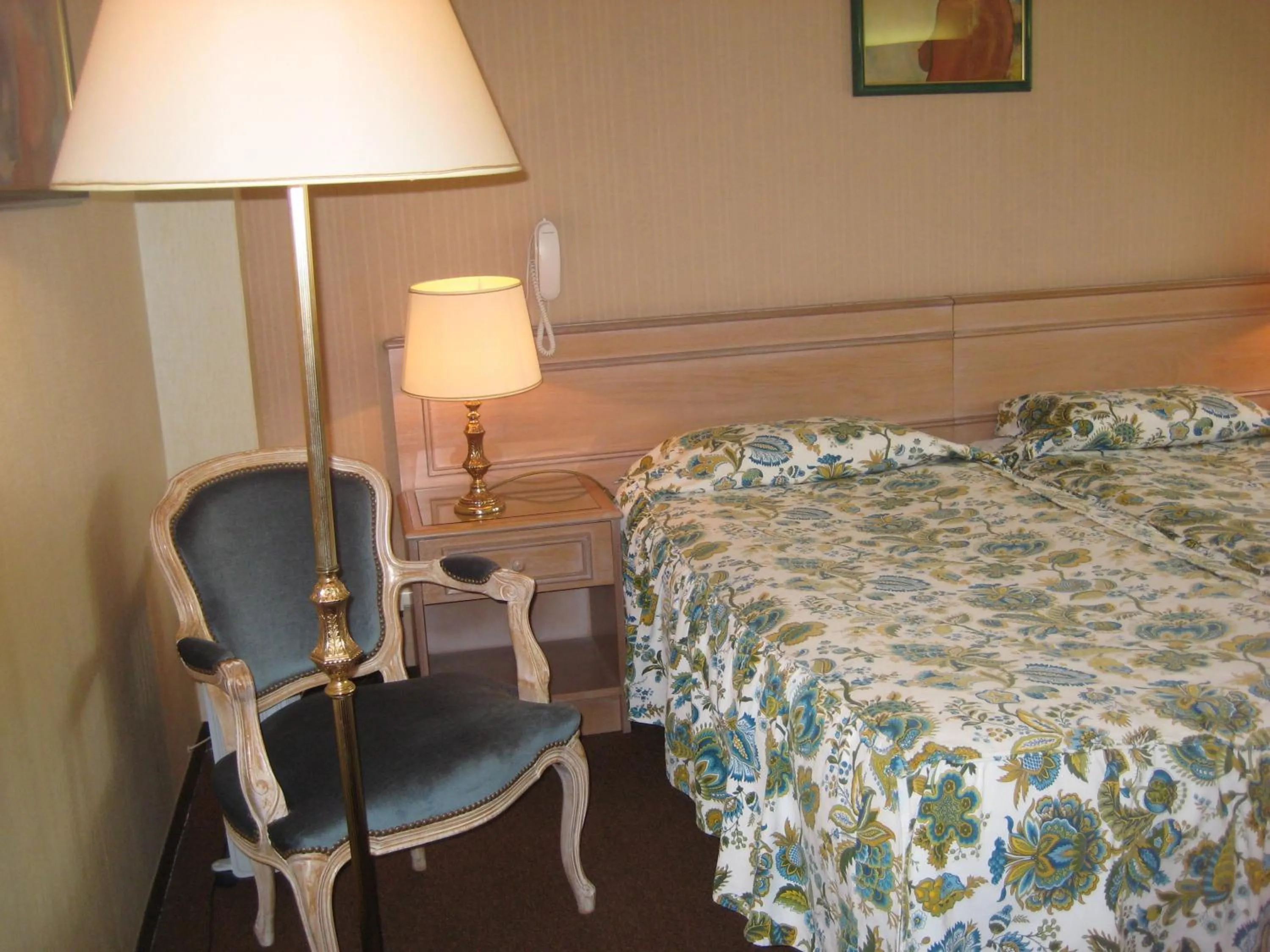 Bed in Hotel Bellevue de tradition familiale