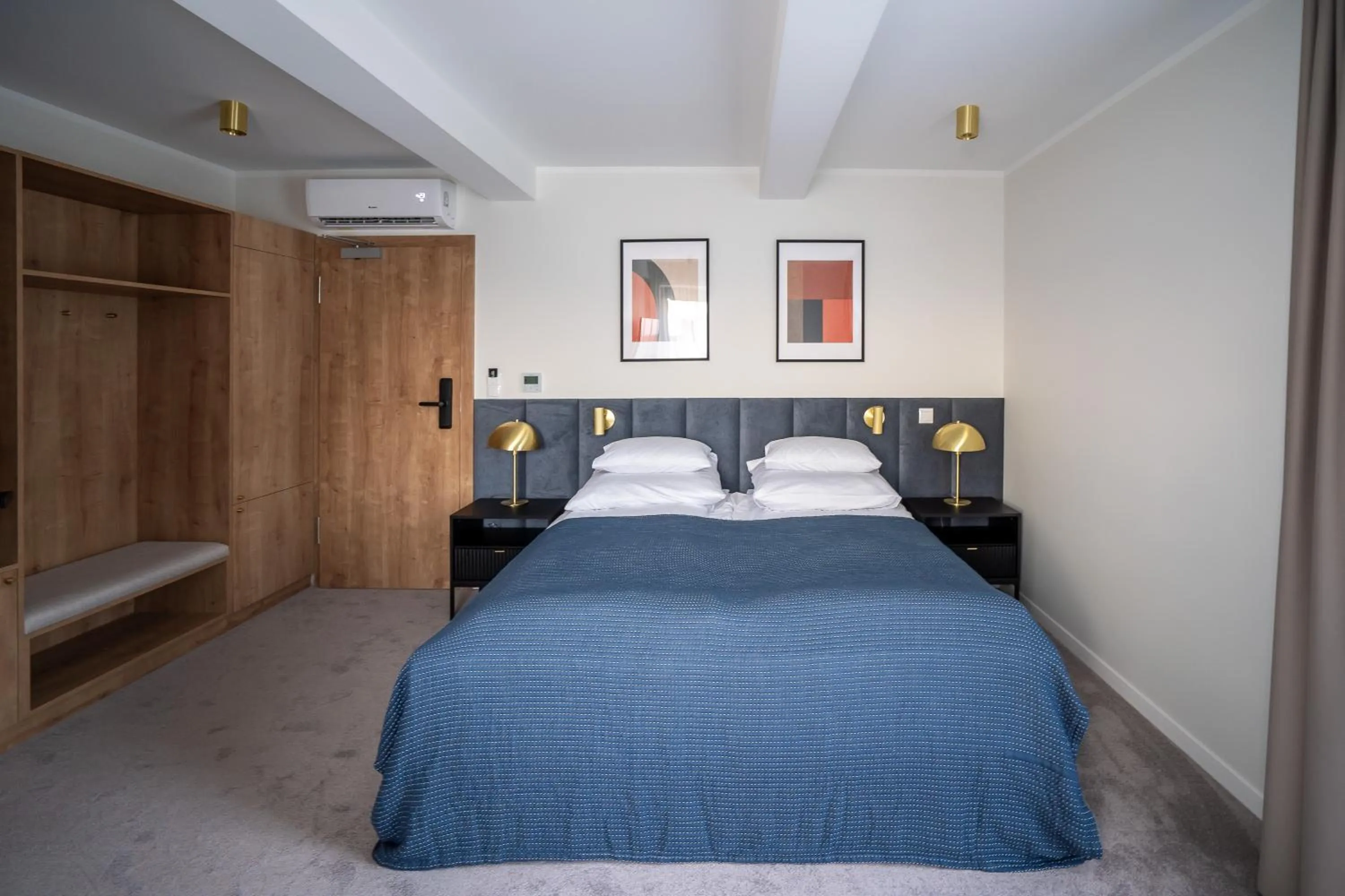 Bed in APARTHOTEL KLEOSIN