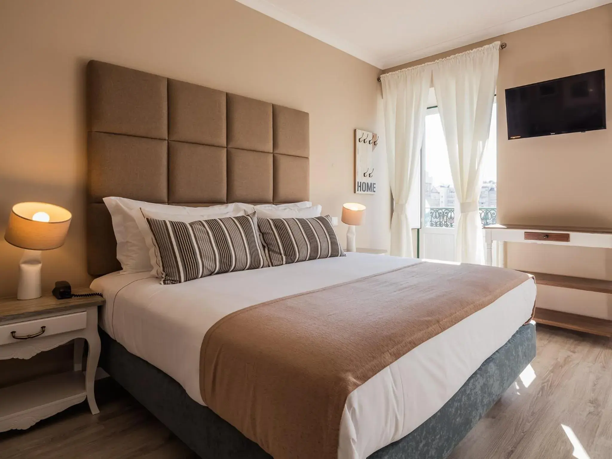 TV and multimedia, Bed in Vila Garden Guesthouse TV and multimedia, Bed in Vila Garden Guesthouse