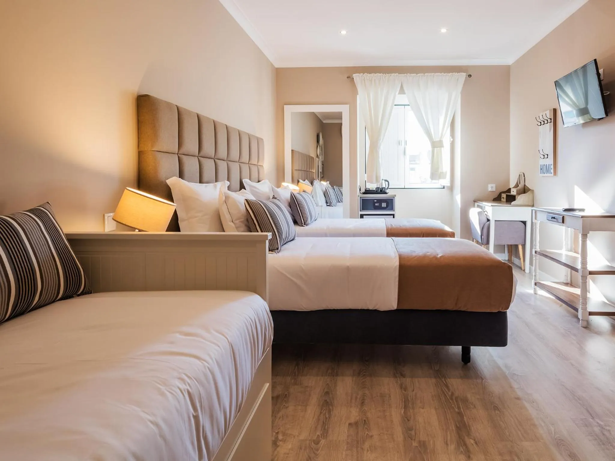 Bedroom, Bed in Vila Garden Guesthouse