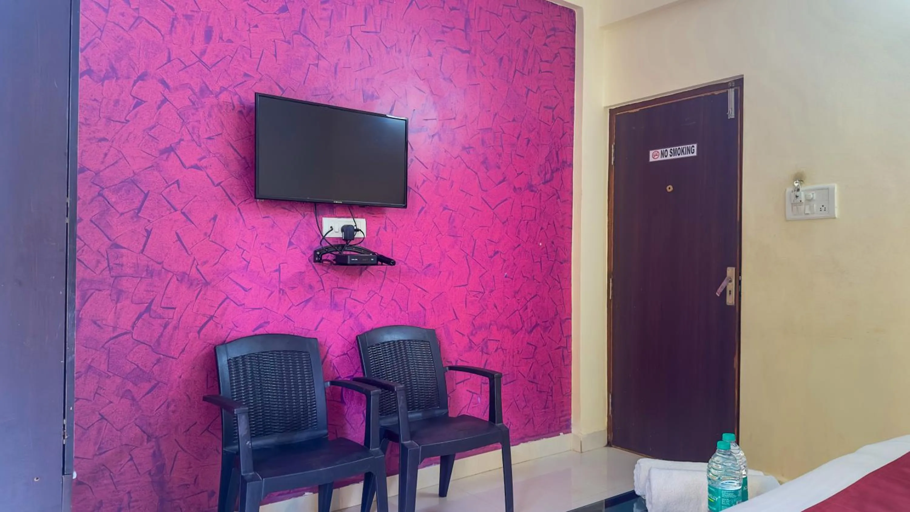 Bedroom in Hotel Leela Inn Candolim