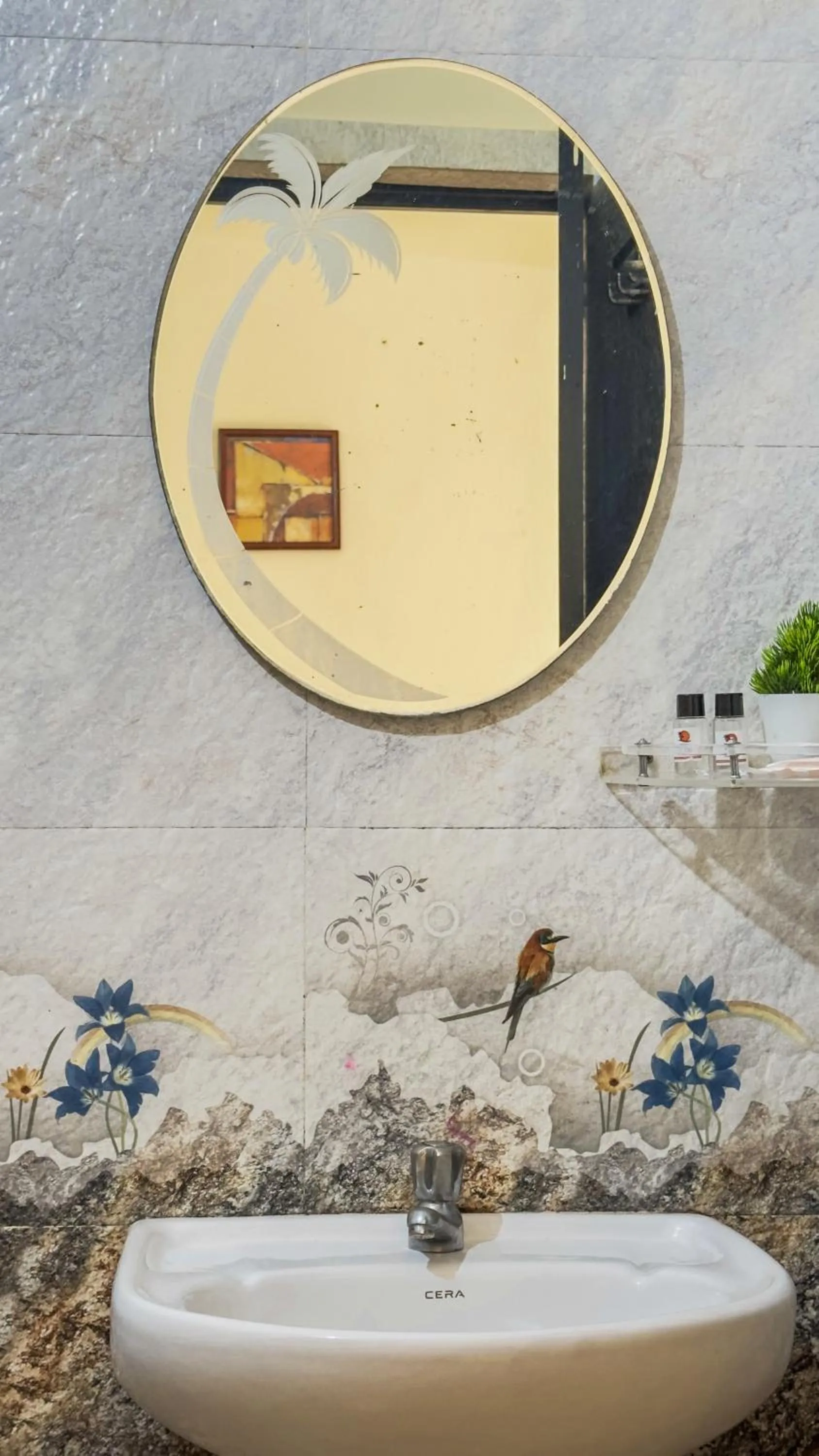 Bathroom in Hotel Leela Inn Candolim