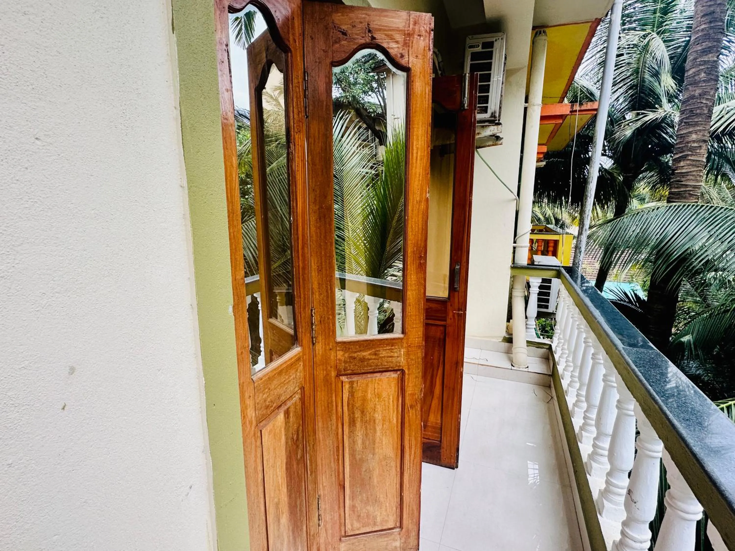 Balcony/Terrace in Hotel Leela Inn Candolim