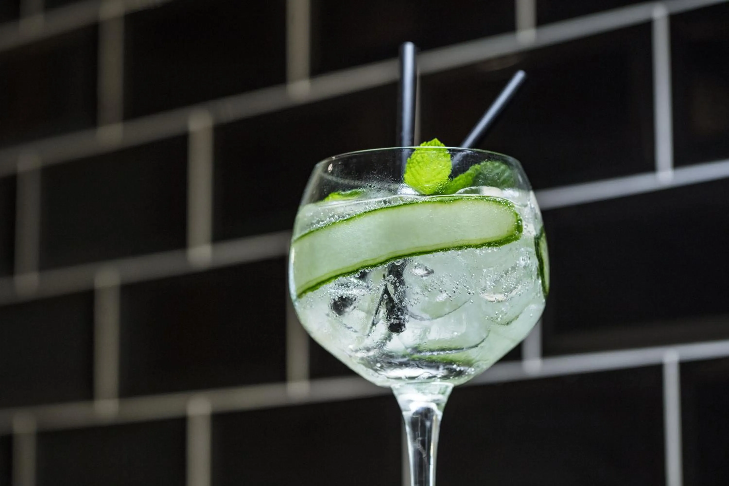 Lounge or bar in Holiday Inn Amsterdam - Arena Towers by IHG