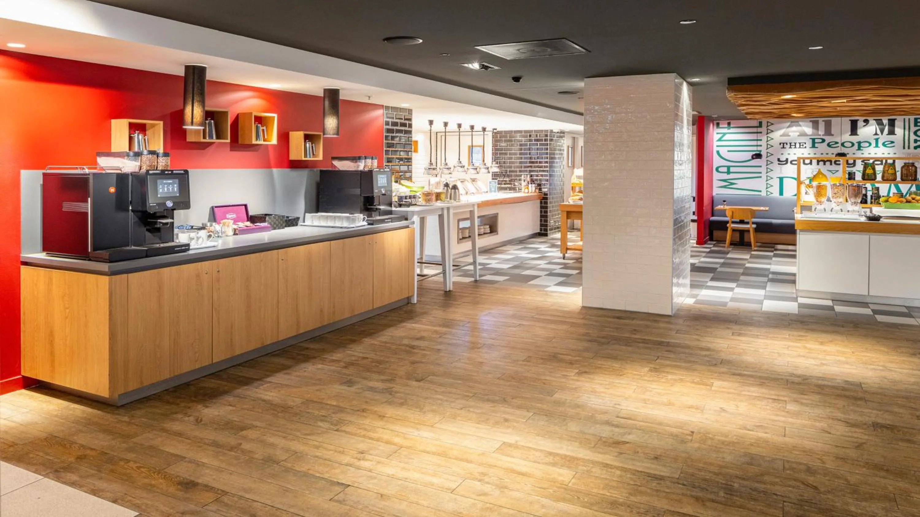 Breakfast in Holiday Inn Amsterdam - Arena Towers by IHG