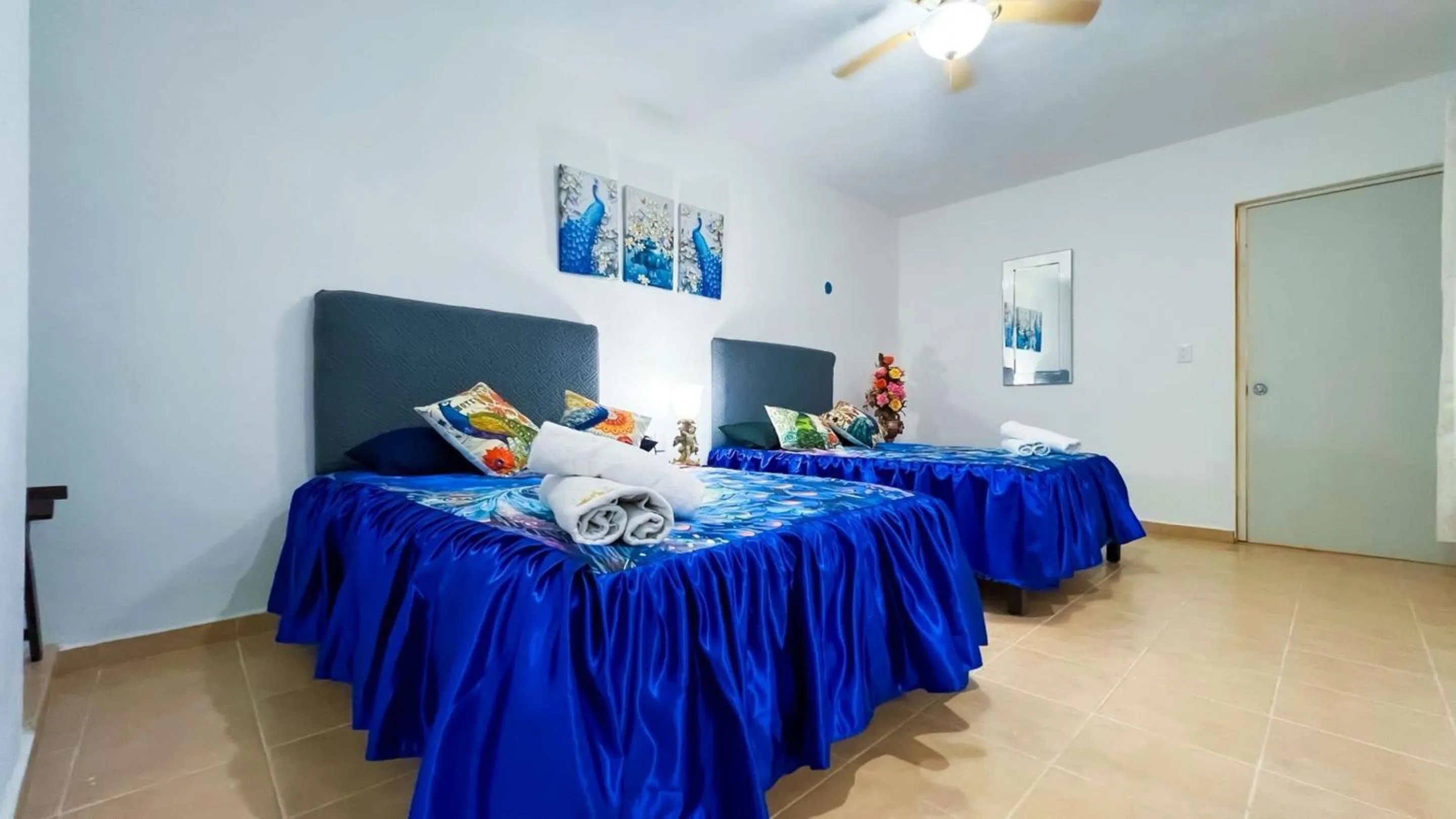 Bed in Palacio Canton Hotel - Valladolid