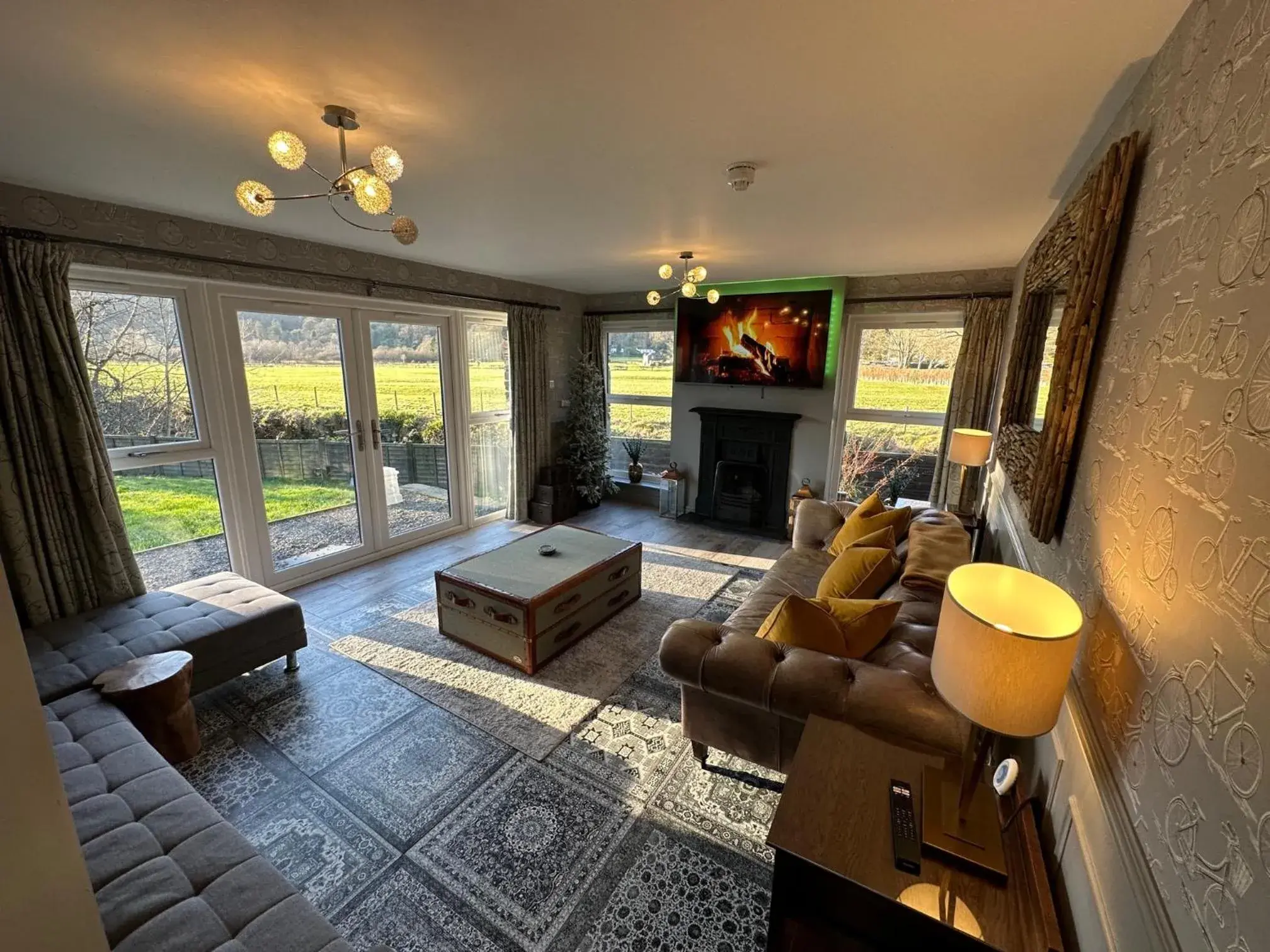 Three-Bedroom House in Bridge House Hotel & Silver Howe View Cottage Three-Bedroom House in Bridge House Hotel & Silver Howe View Cottage