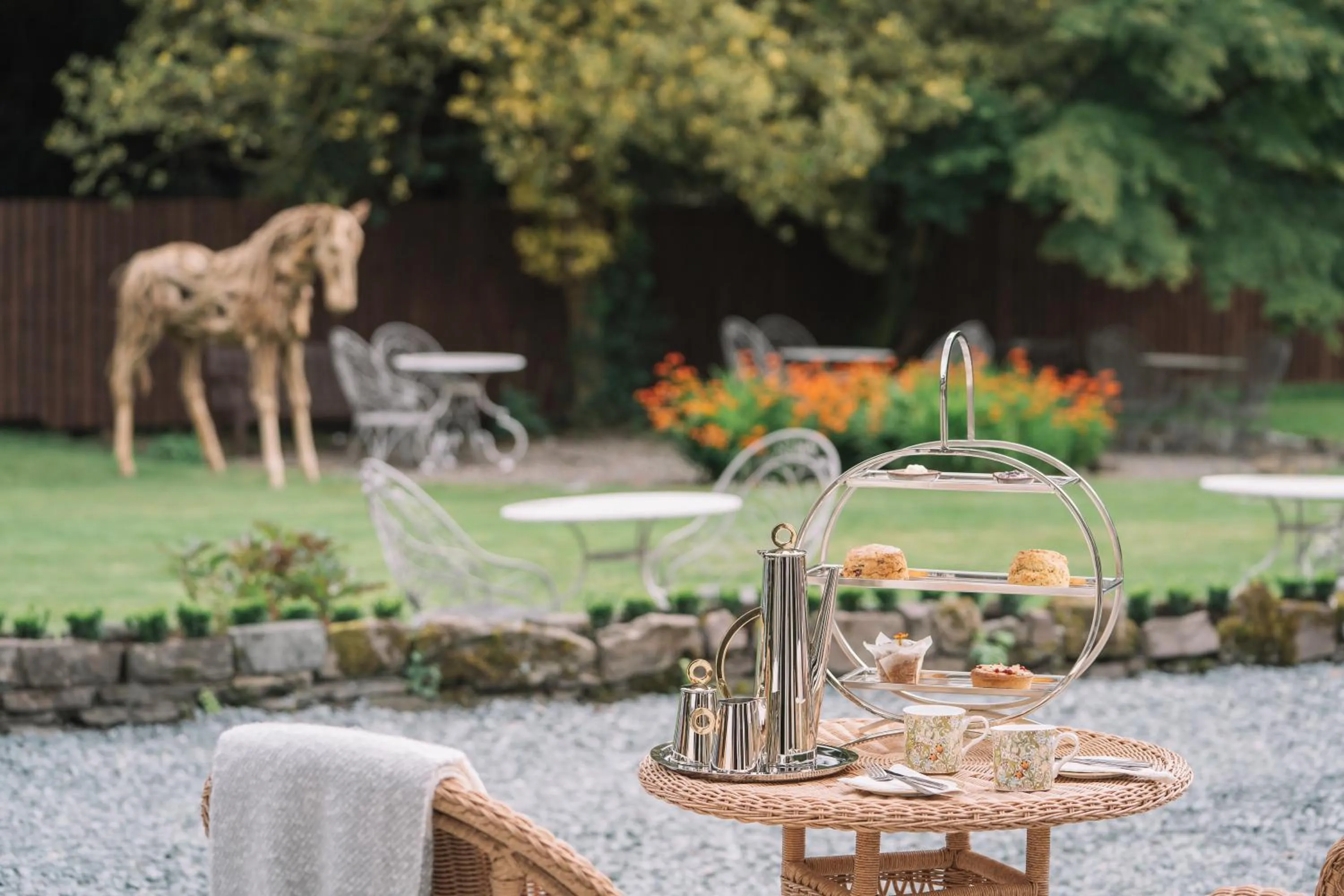 Bridge House Hotel & Silver Howe View Cottage