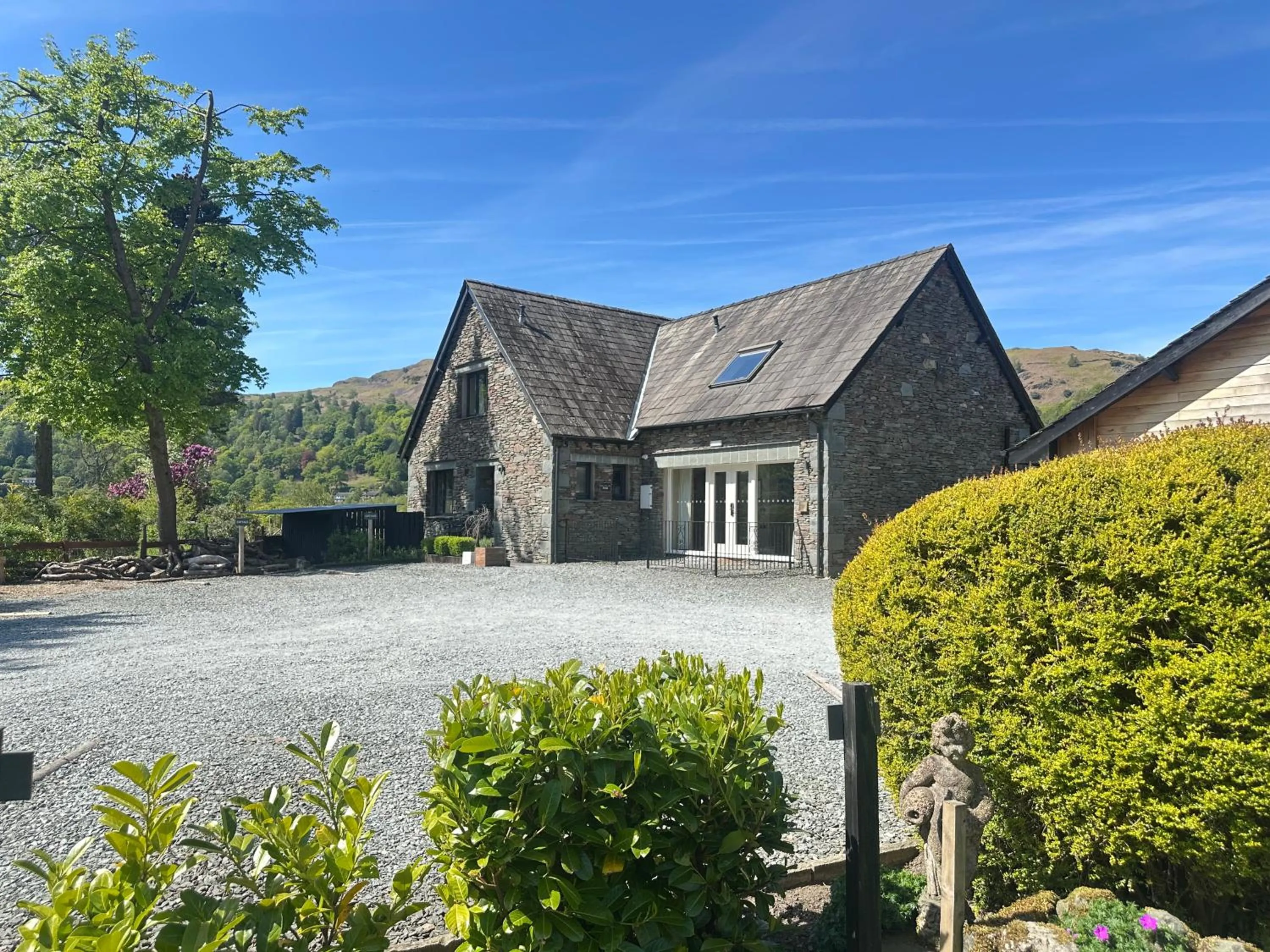 Bridge House Hotel & Silver Howe View Cottage