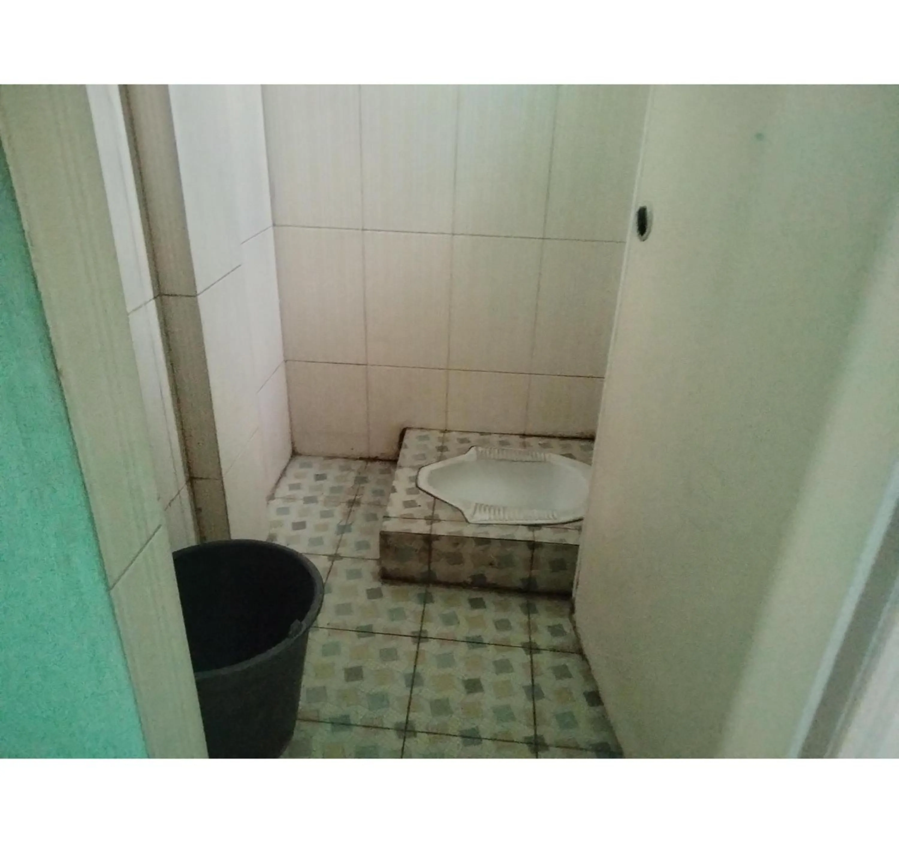 Bathroom in Hotel O Nany Asoka Syariah Near Anyong Cafe Studio