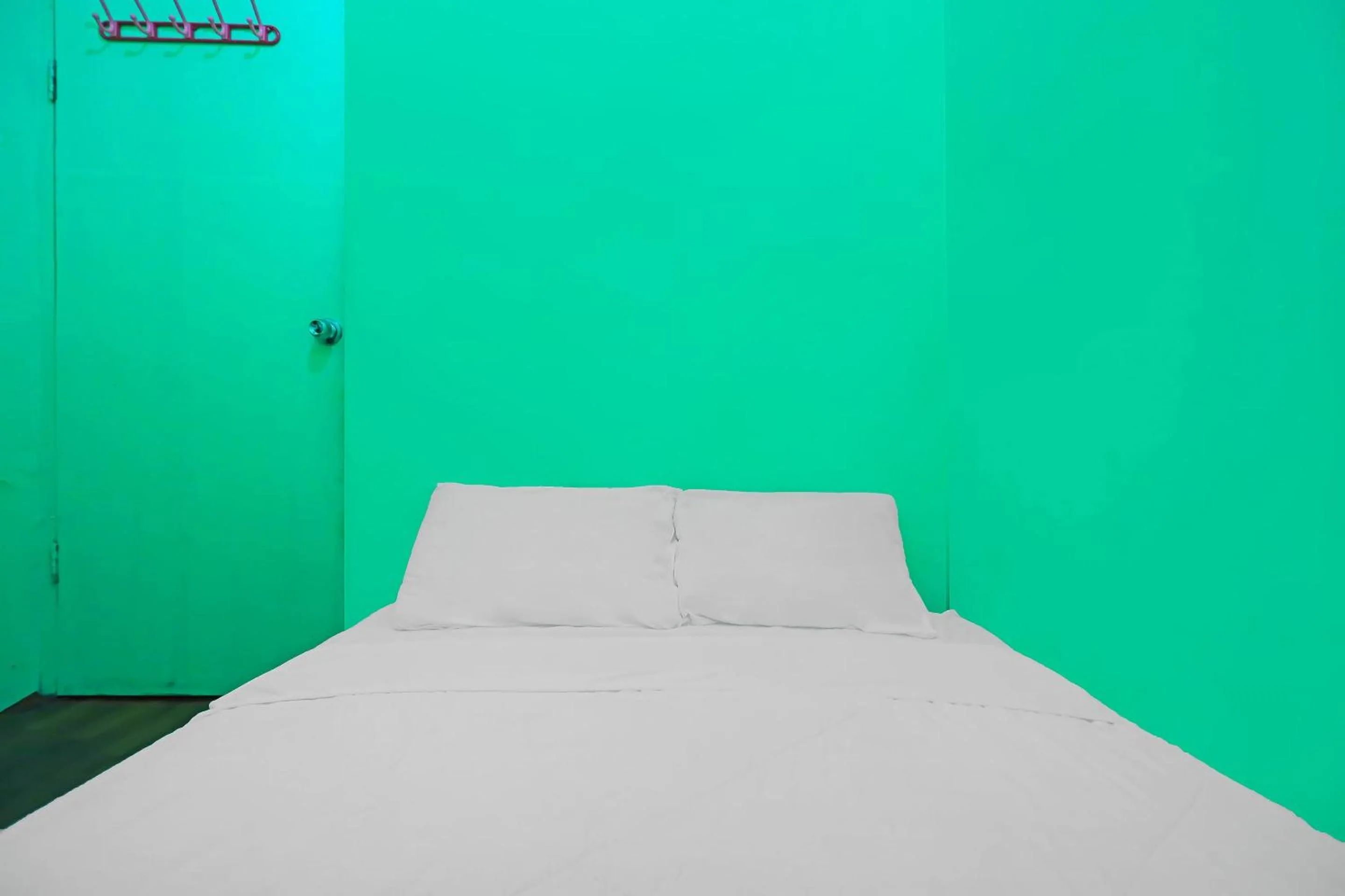 Bedroom, Bed in Hotel O Paris SyariahNearTempat Makan Pagi Sore Nohil