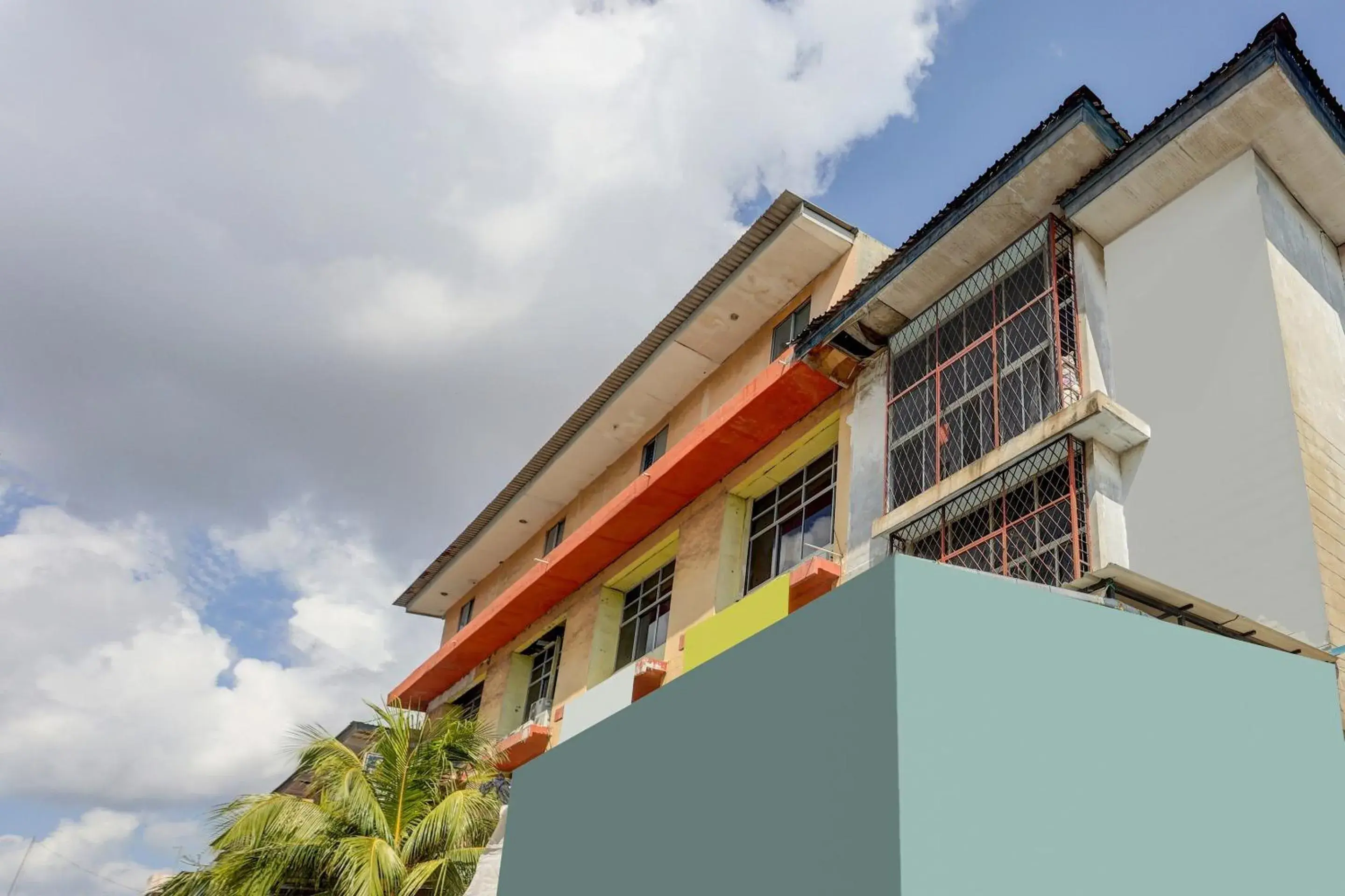 Facade/entrance in Hotel O Josua Passing Stay Facade/entrance in Hotel O Josua Passing Stay