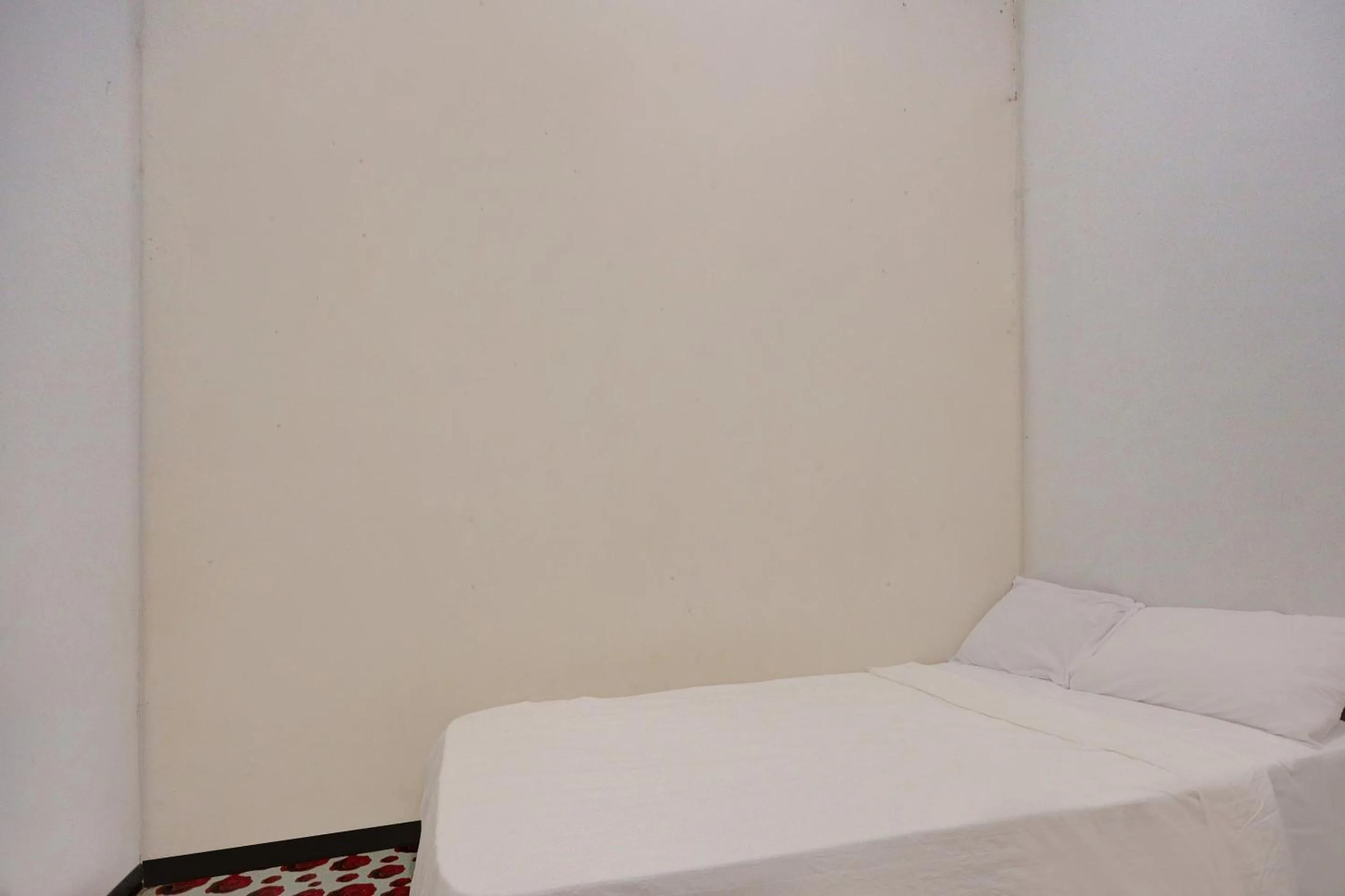 Bedroom, Bed in Hotel O Josua Passing Stay