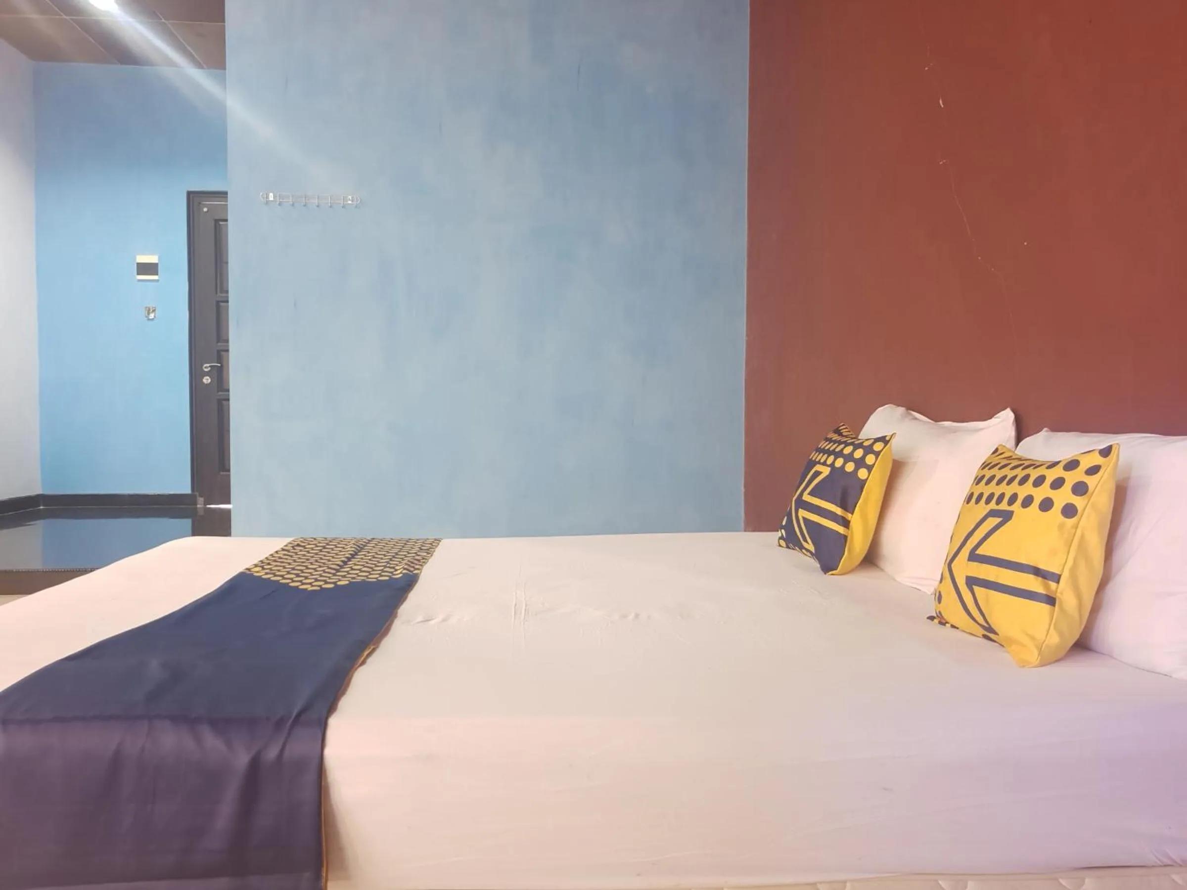 Bedroom, Bed in OYO Life 92842 Homestay Balearjosari