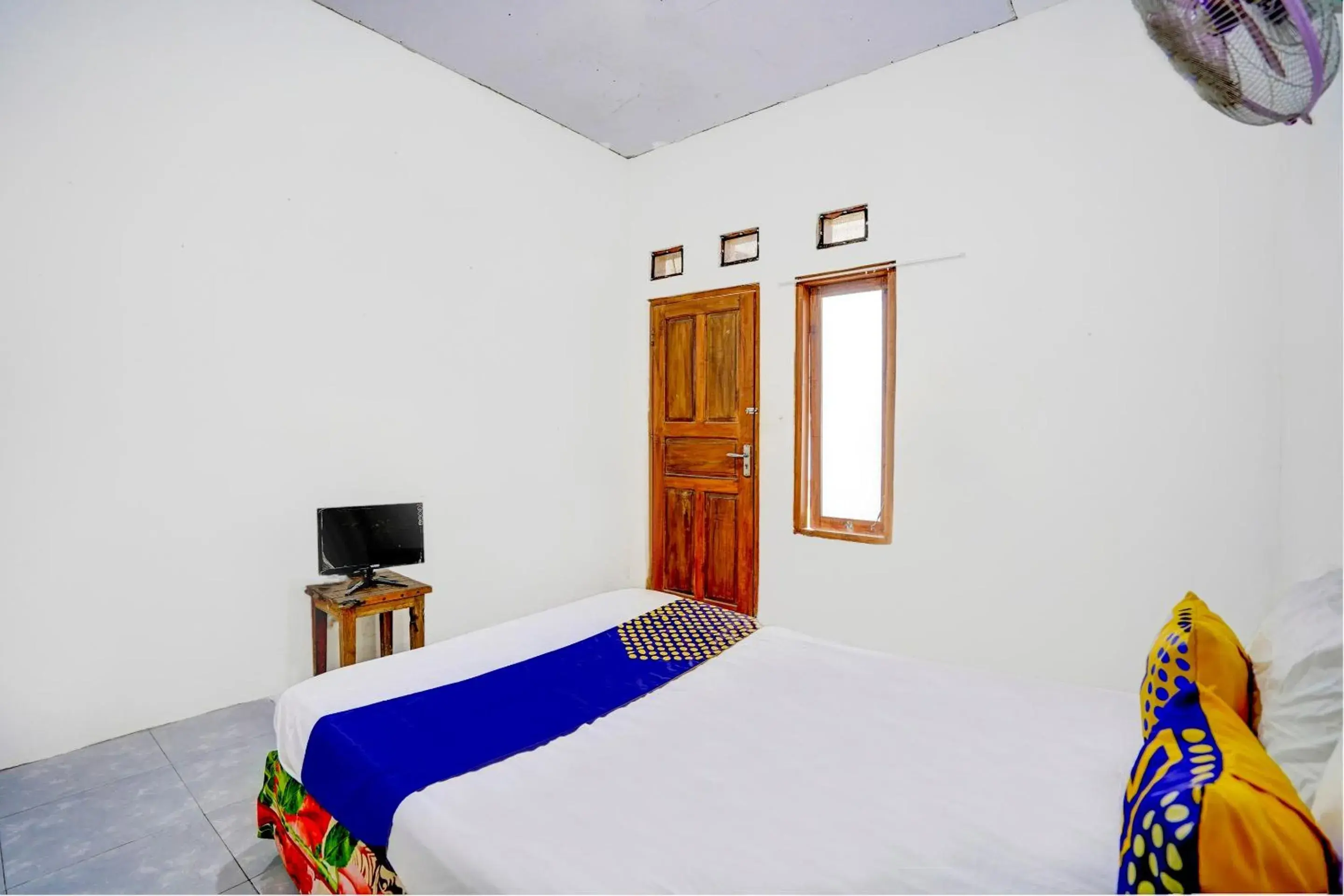 Bedroom, Bed in Hotel O Griya Sandi Syariah Rogojampi Bedroom, Bed in Hotel O Griya Sandi Syariah Rogojampi