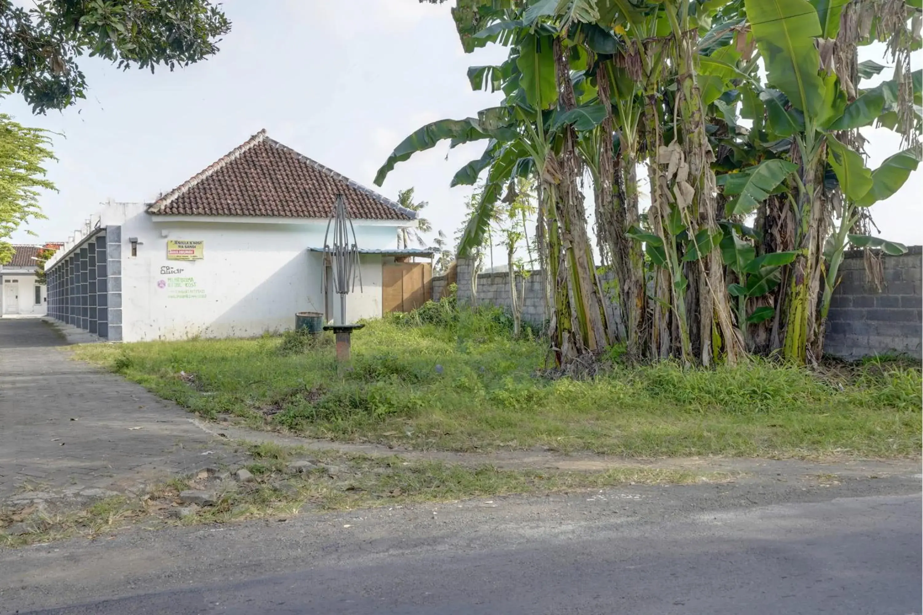 Lobby or reception in Hotel O Griya Sandi Syariah Rogojampi Lobby or reception in Hotel O Griya Sandi Syariah Rogojampi