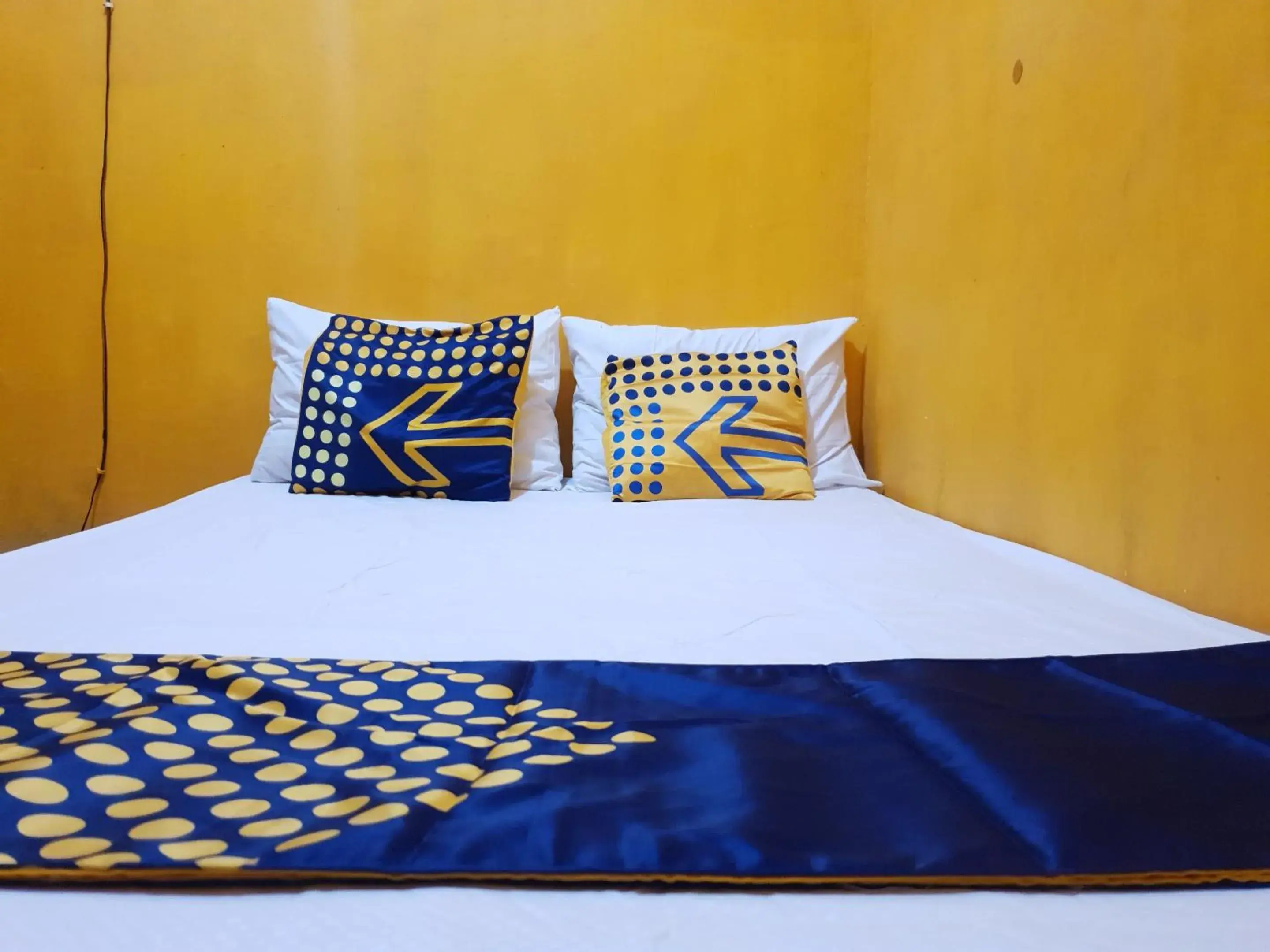 Bedroom, Bed in Hotel O Kos Haji Jakfar SyariahNearPancoran mas 25 Bedroom, Bed in Hotel O Kos Haji Jakfar SyariahNearPancoran mas 25