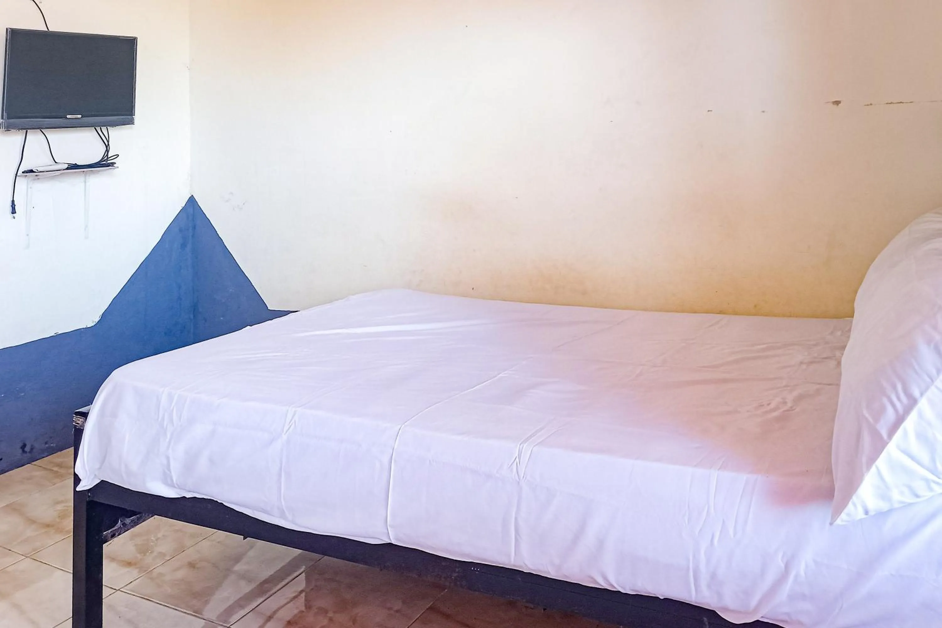 Bedroom, Bed in Hotel Dienda Hayu