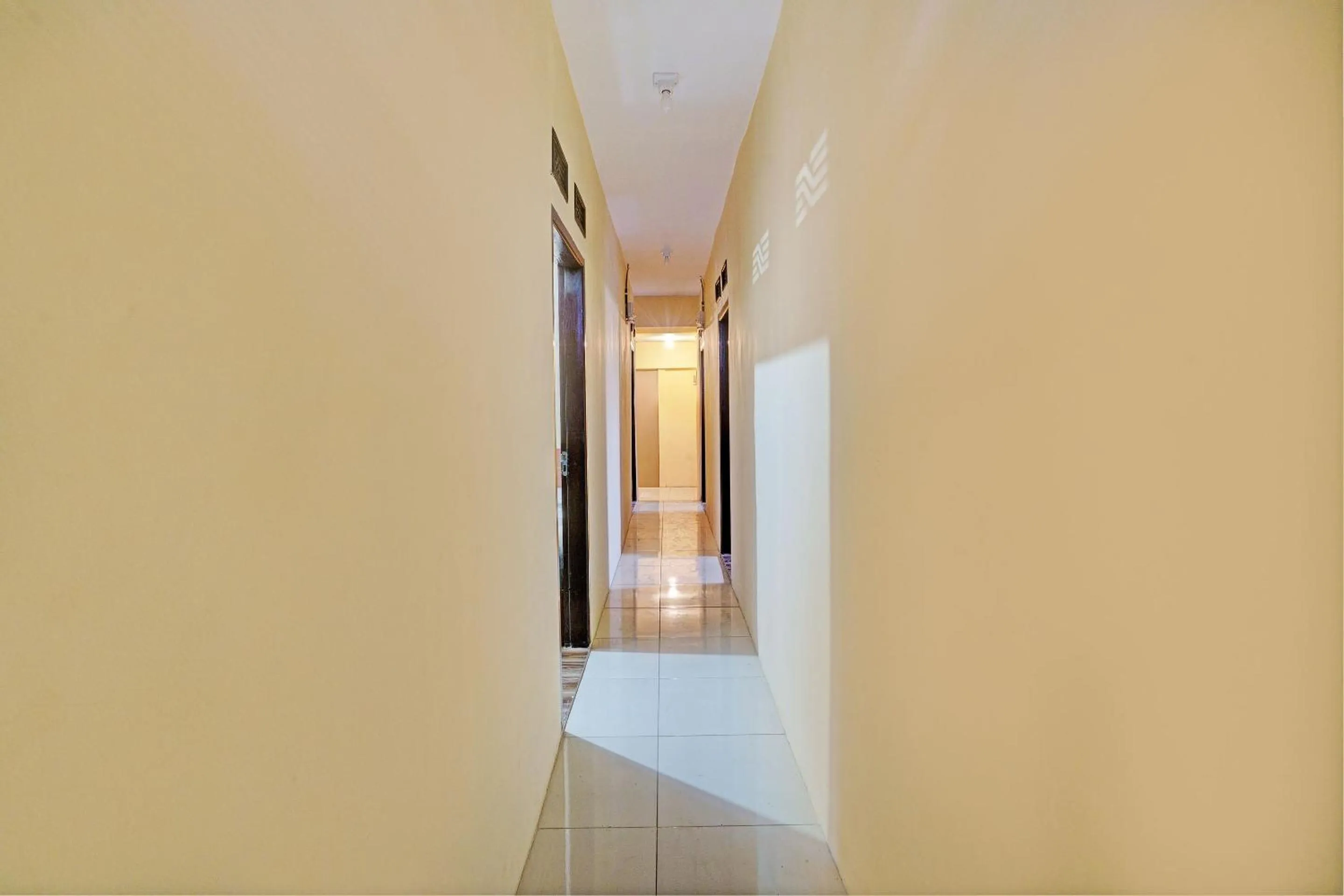 Lobby or reception in OYO 92871 Ciparay Residence