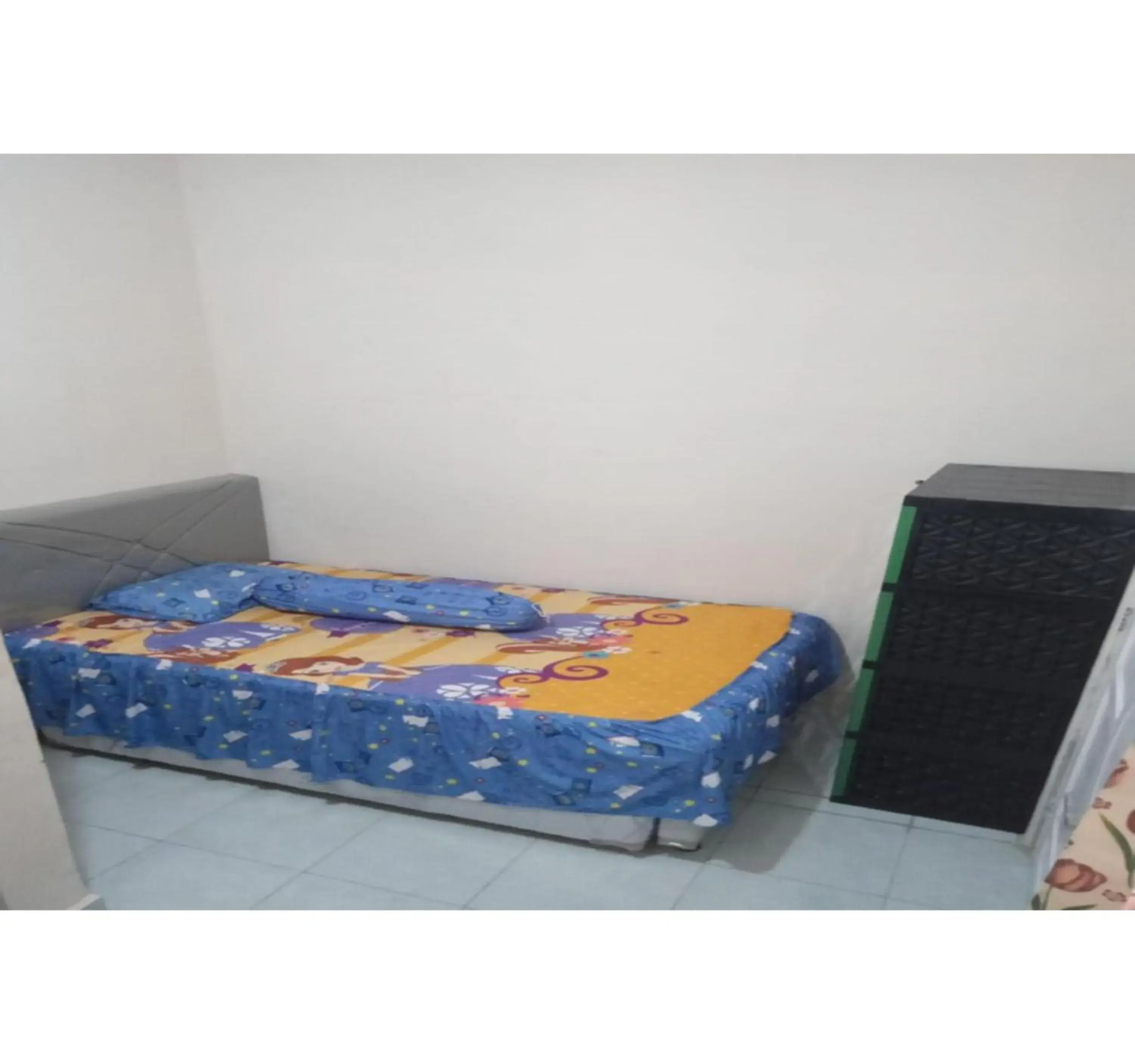 Standard King Room in Hotel O Nany Ayahanda Syariah Standard King Room in Hotel O Nany Ayahanda Syariah