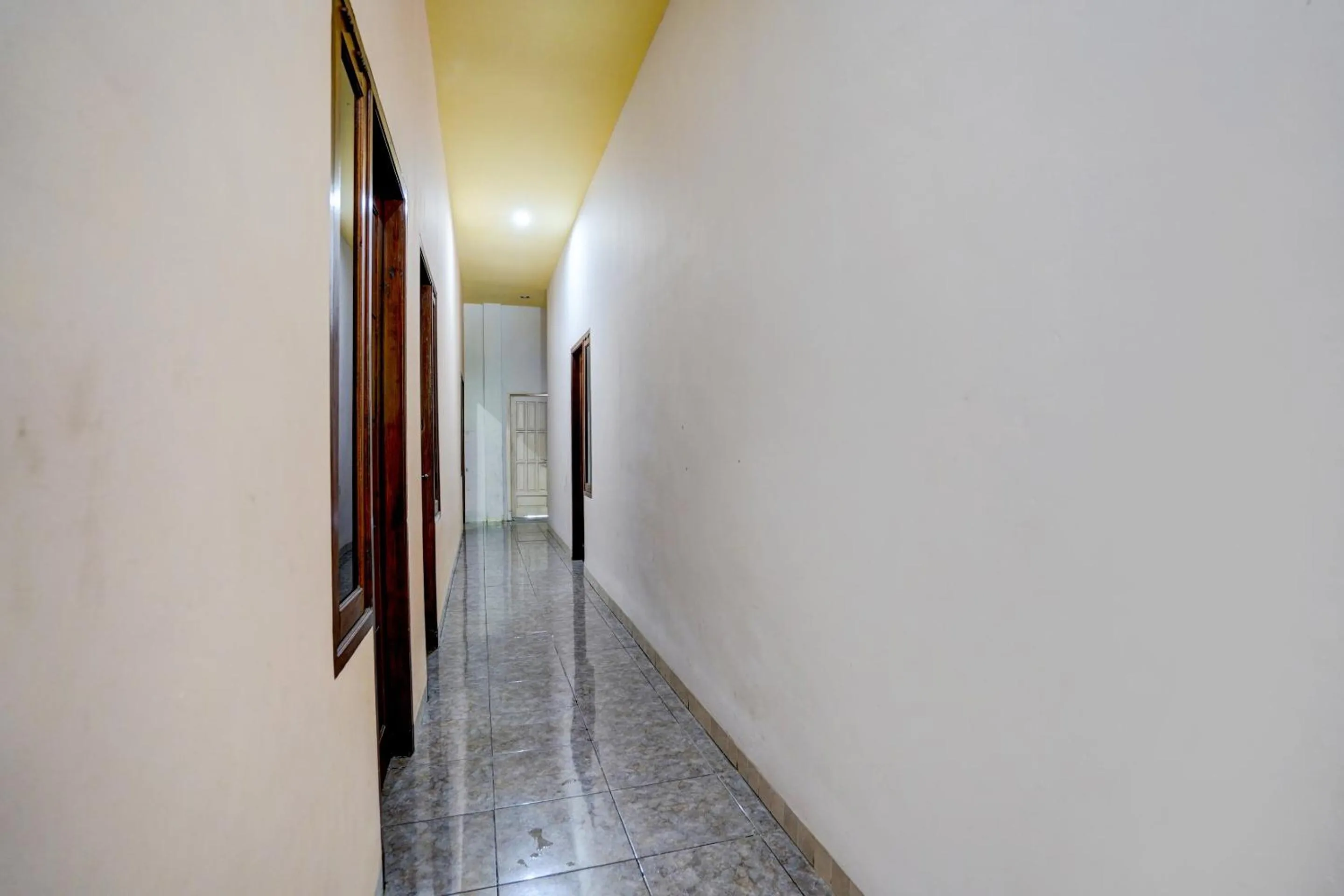 Lobby or reception in Hotel O Senja Syariah