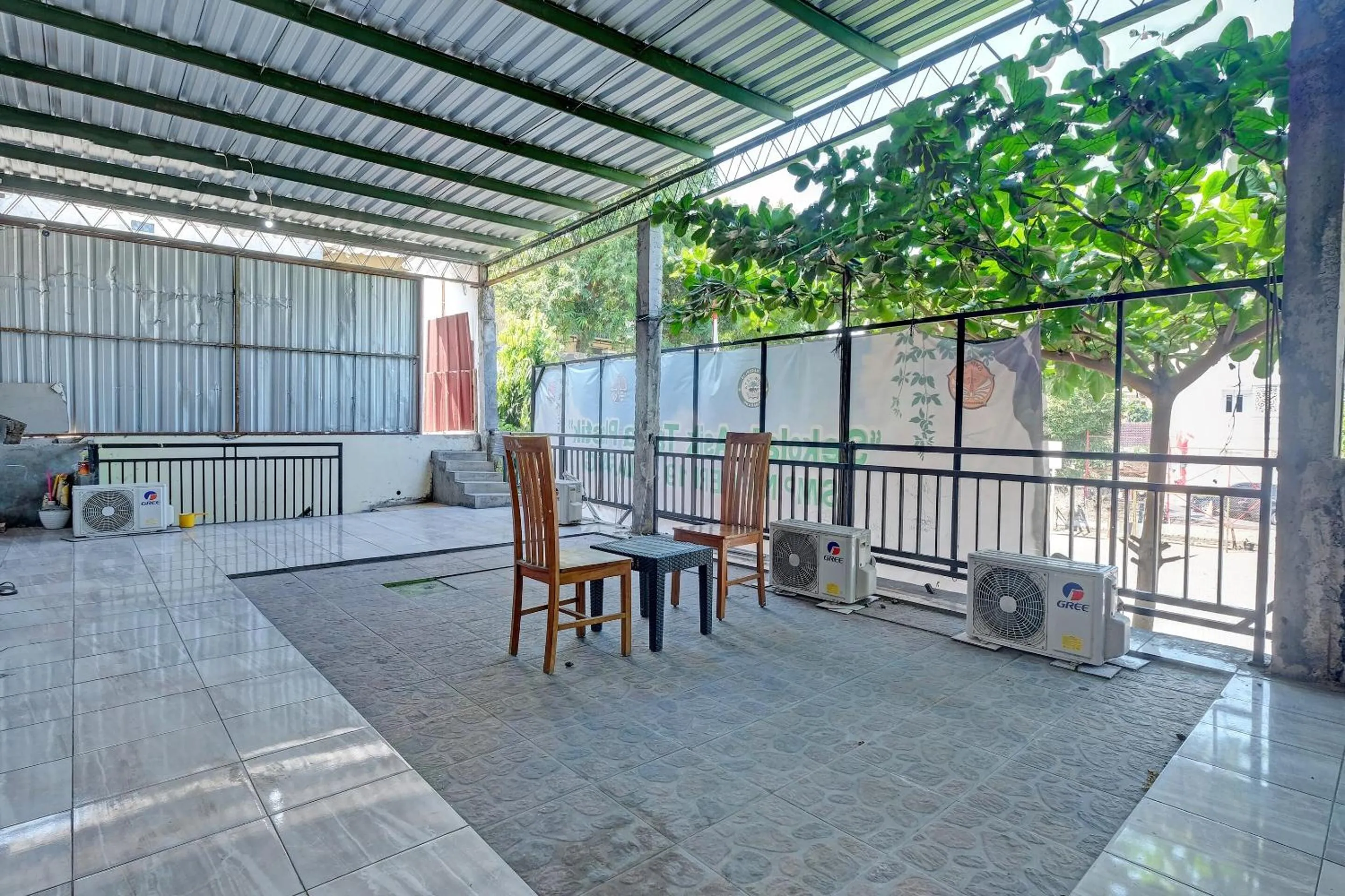 Lobby or reception in OYO Life 92877 Hotel Rainbow 7296