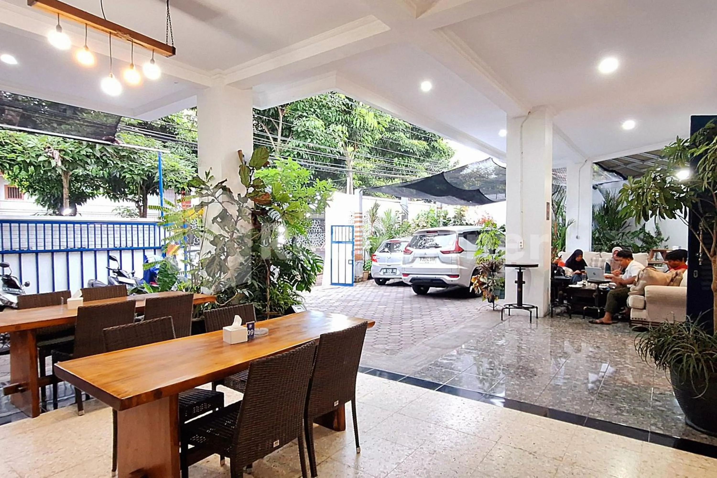 Seating area in House n Coffee 55 Temanggung RedPartner