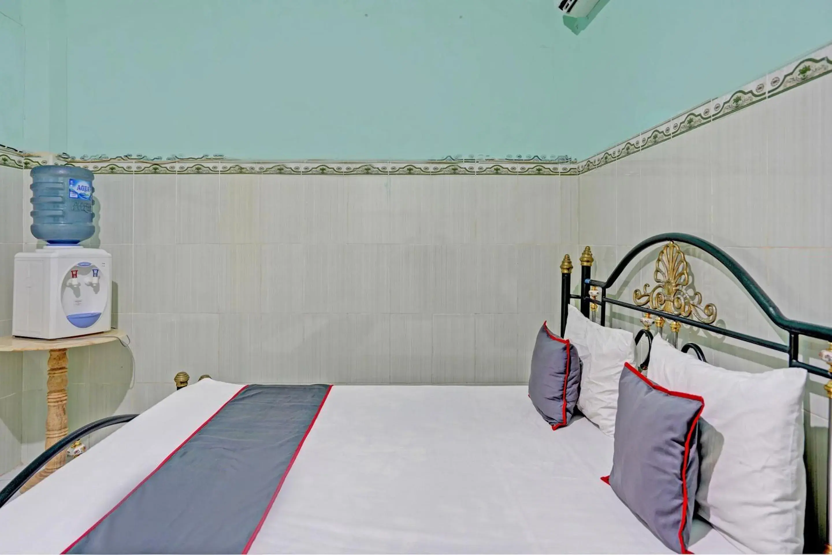 Bedroom, Bed in Collection O 92897 Hotel Intan Near Kantor Syahbandar Bawean Bedroom, Bed in Collection O 92897 Hotel Intan Near Kantor Syahbandar Bawean