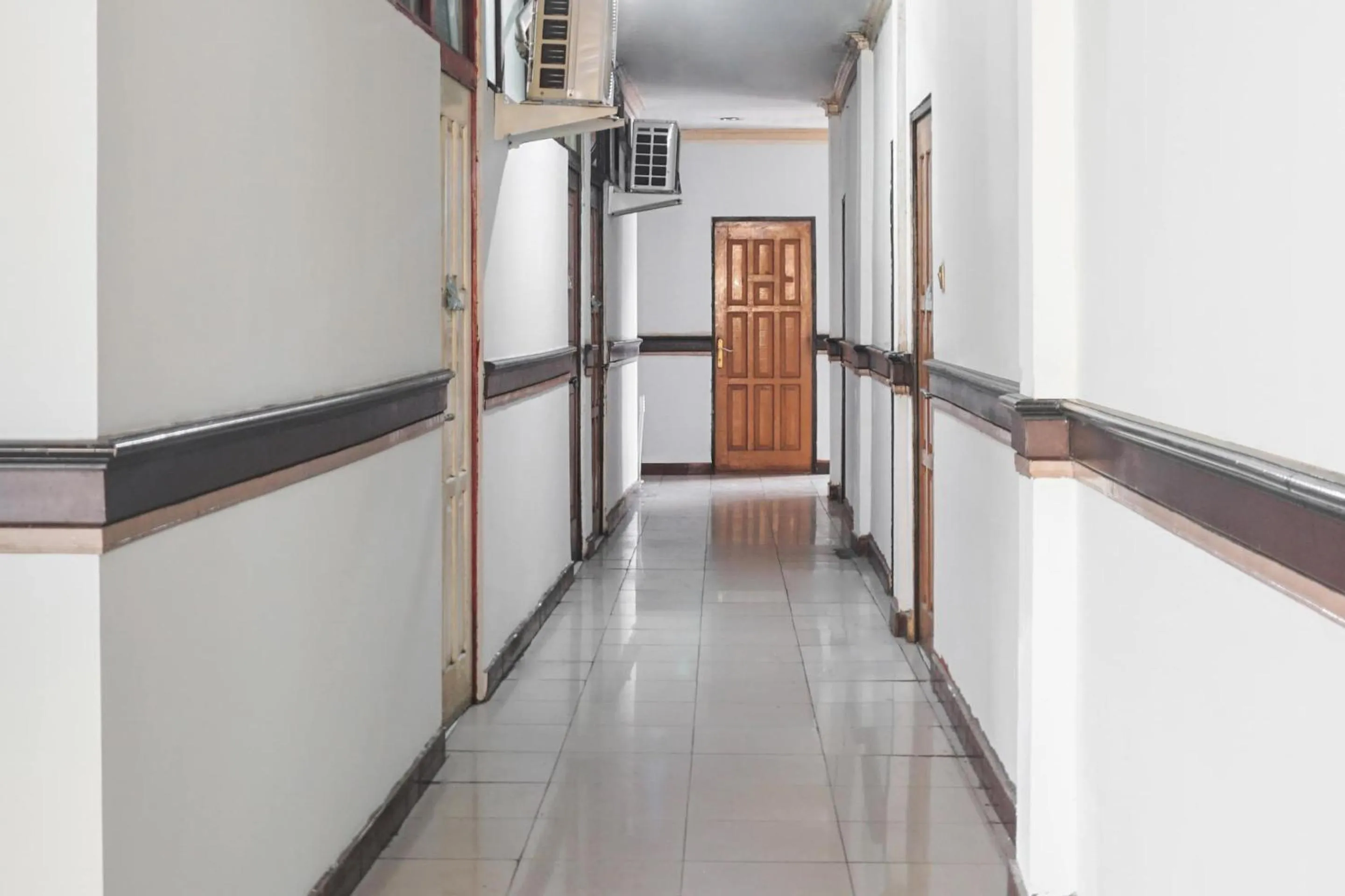 Lobby or reception in Hotel O Losmen Bahalap Syariah MarabahanNearSiring Marabahan (Ulek Barito)