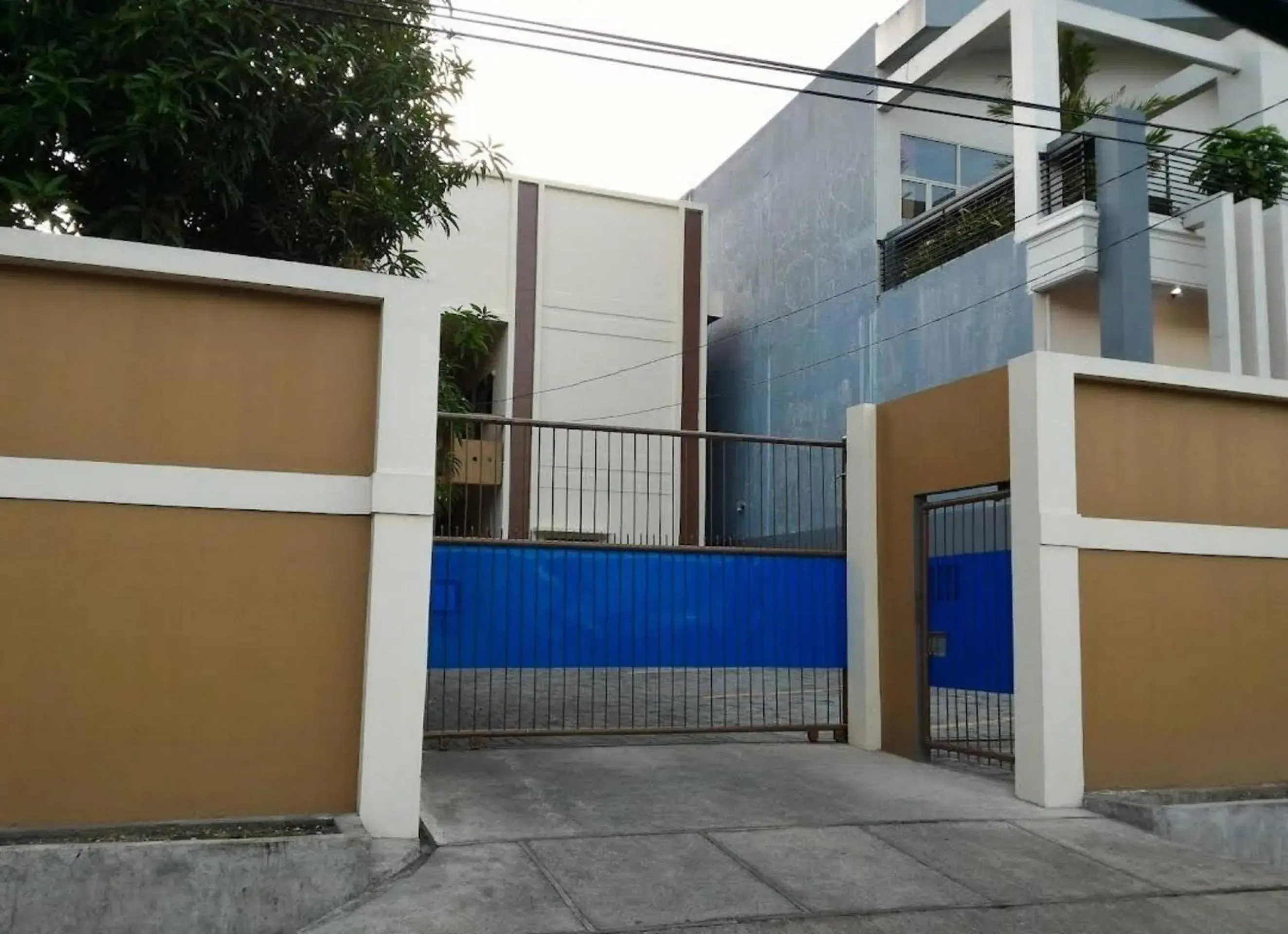 Hotel O Mahendra HomestayNearTaman Wisata Bukit Rurukan Hotel O Mahendra HomestayNearTaman Wisata Bukit Rurukan