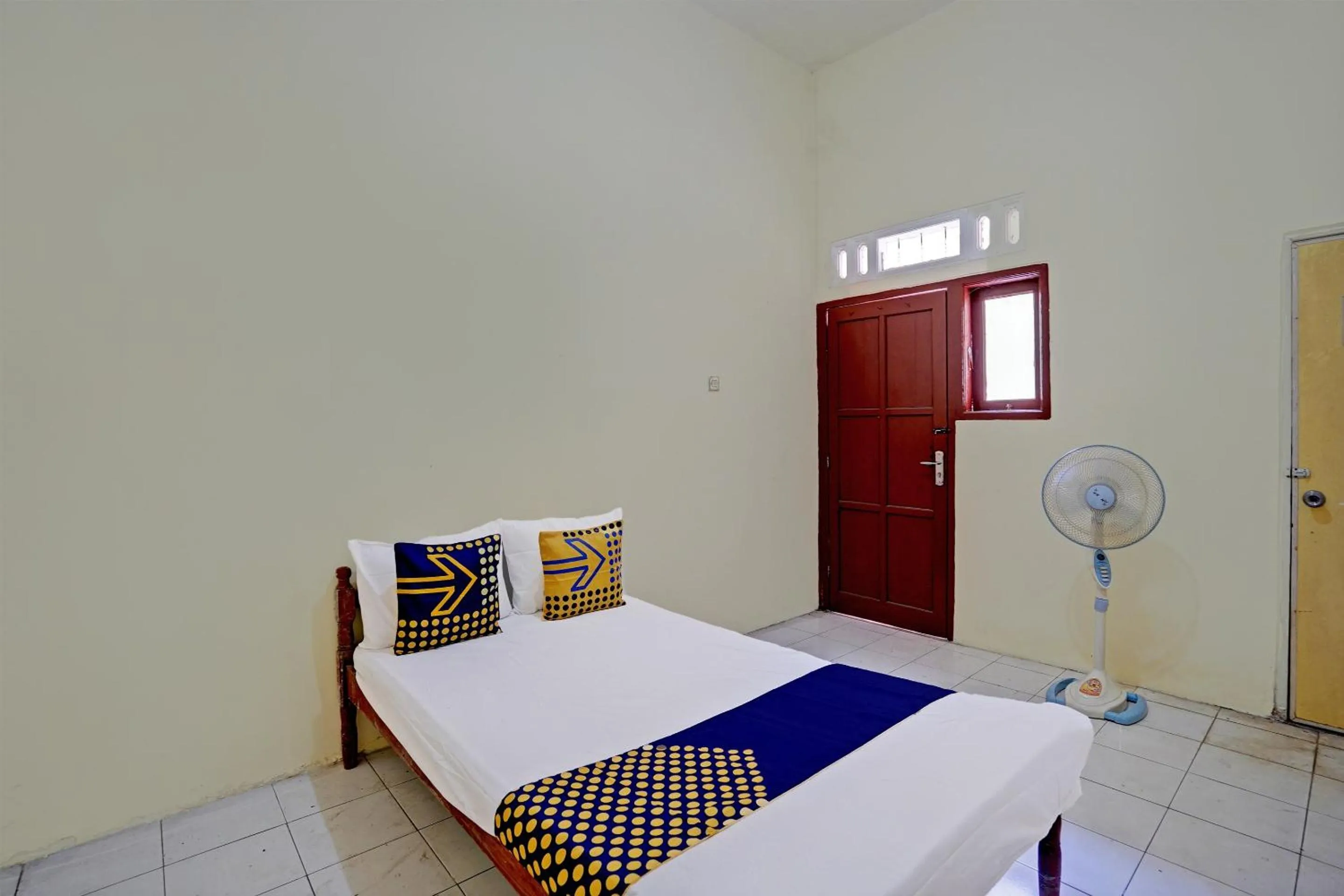 Bedroom, Bed in Hotel O Sunyoto Homestay Syariah
